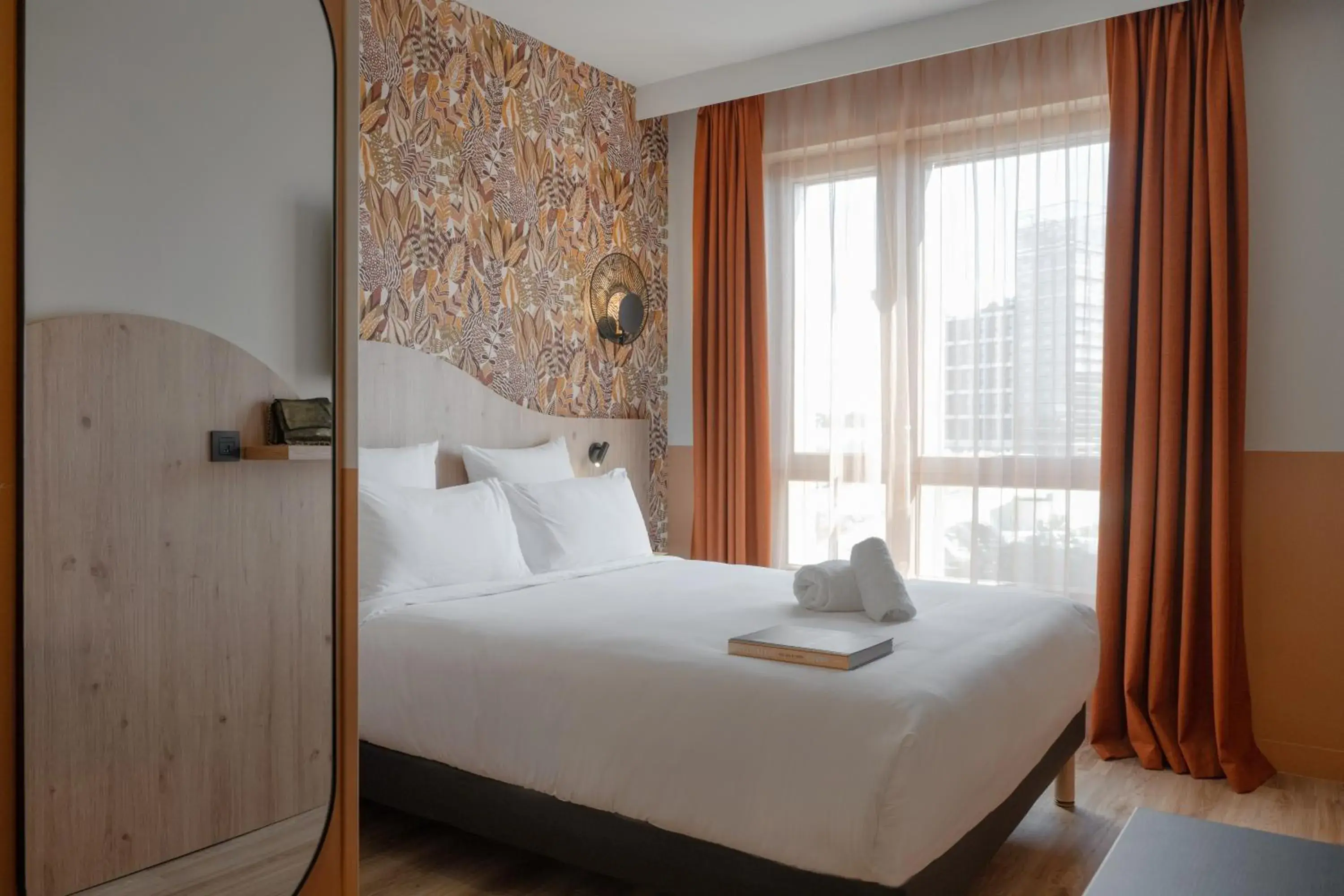 Bed in All Suites Hôtel - Paris Pleyel - L'Île Saint Denis Bed in All Suites Hôtel - Paris Pleyel - L'Île Saint Denis