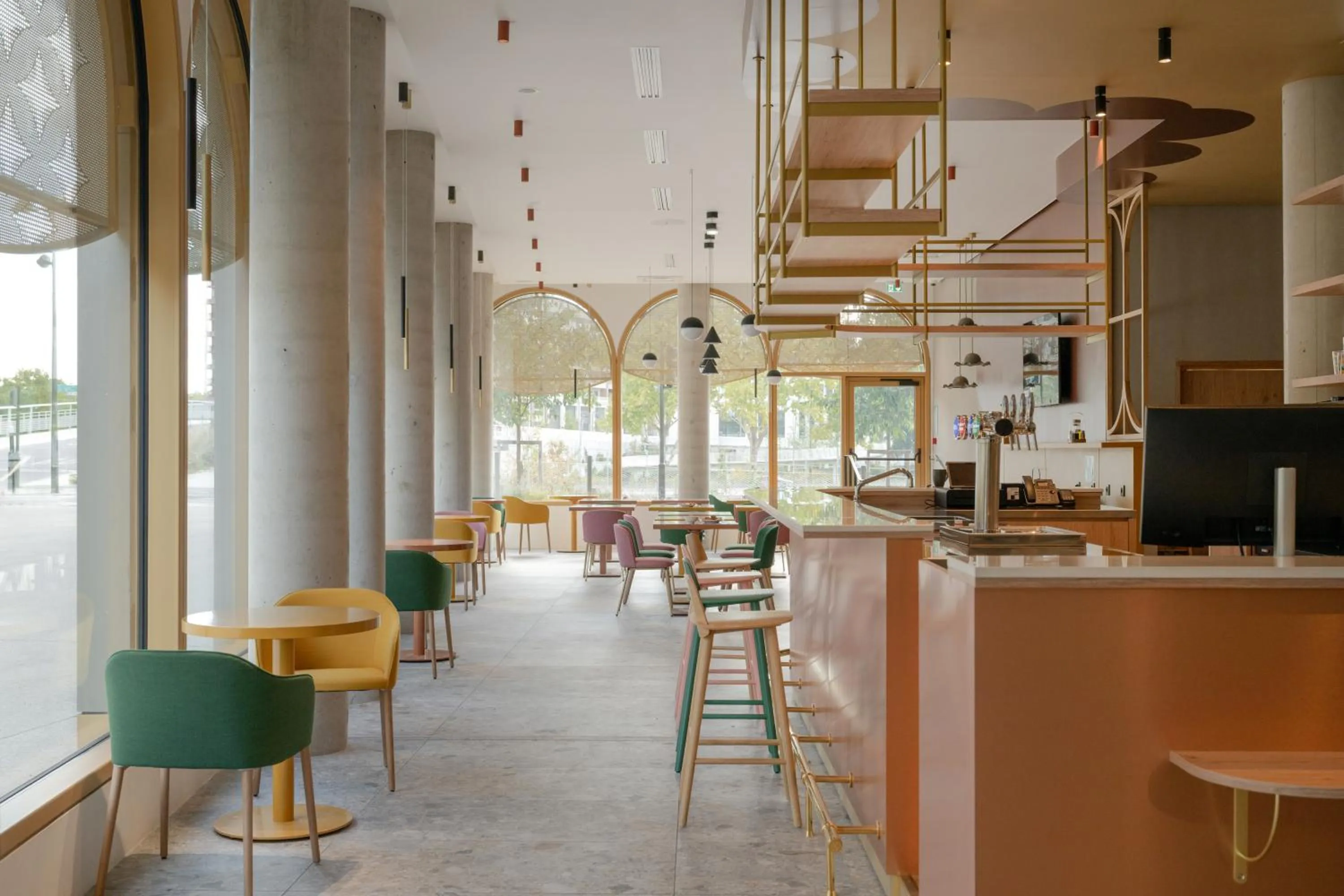 Lobby or reception in All Suites Hôtel - Paris Pleyel - L'Île Saint Denis