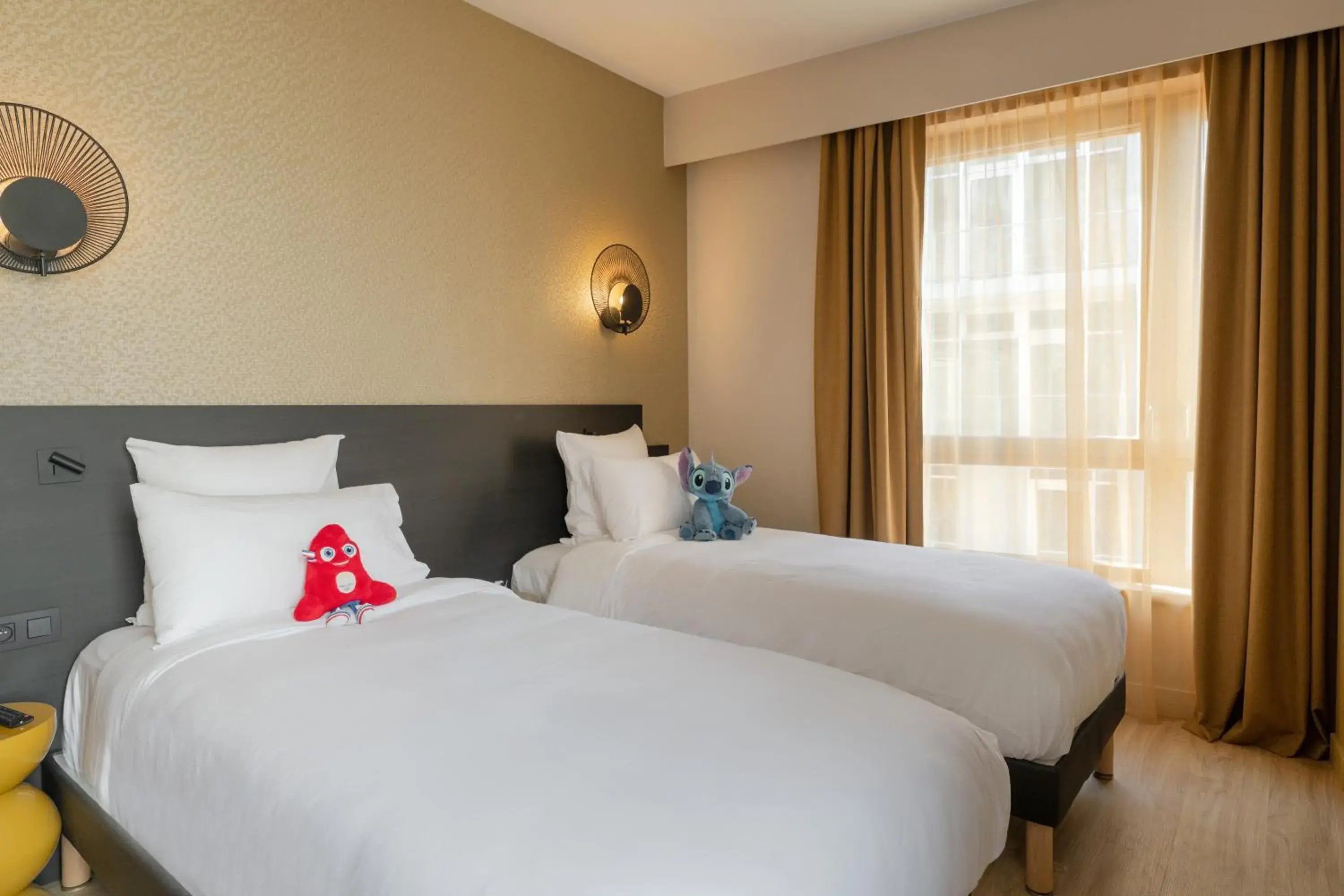 Bed in All Suites Hôtel - Paris Pleyel - L'Île Saint Denis Bed in All Suites Hôtel - Paris Pleyel - L'Île Saint Denis