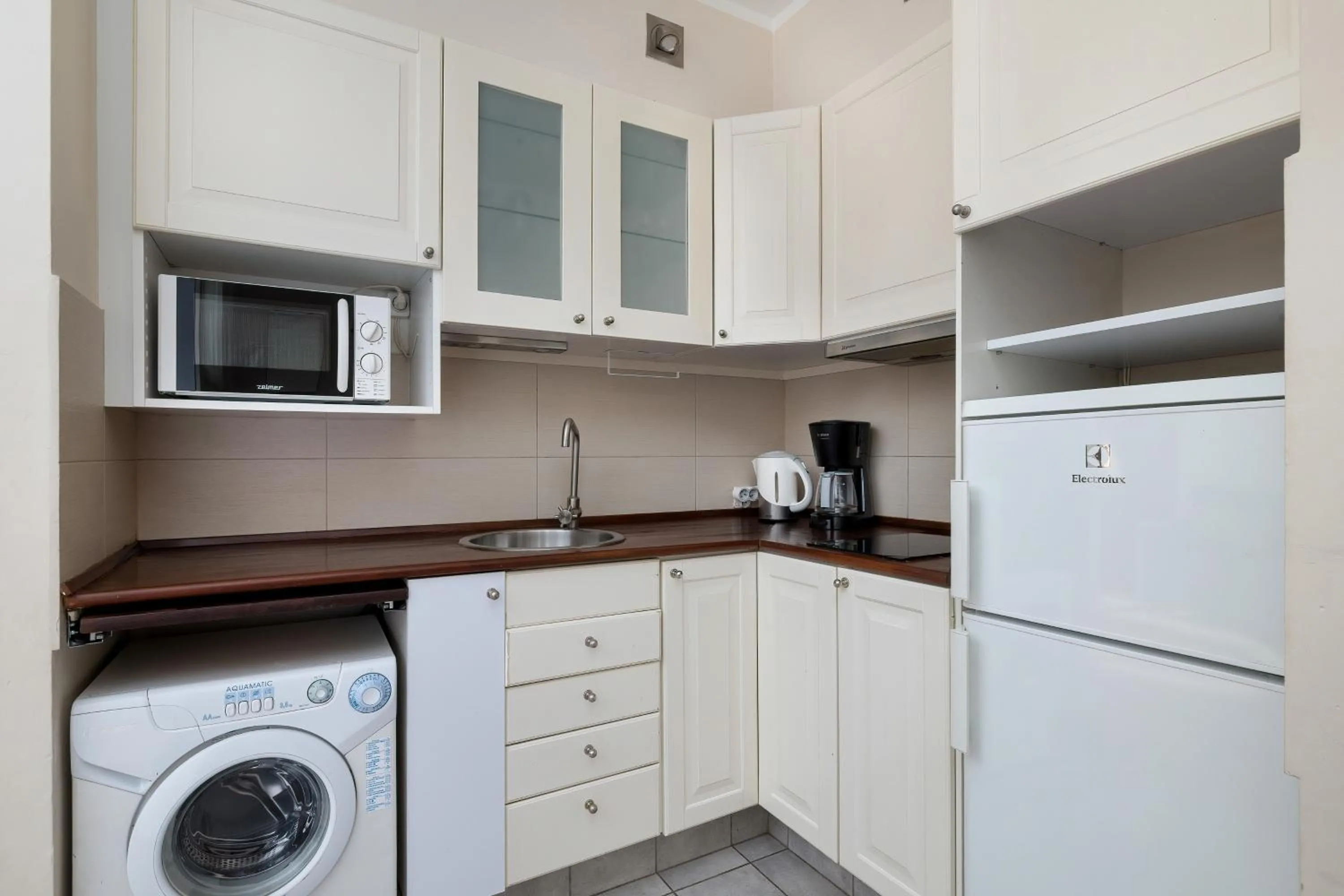 Kitchen or kitchenette in Apartamenty Żeromskiego 29 by Noclegi Renters