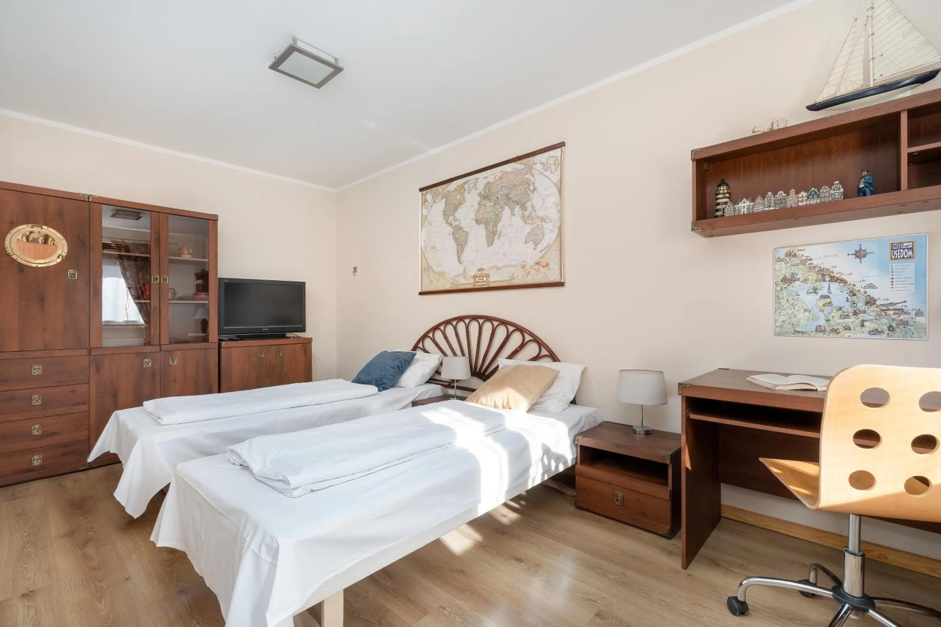 Living room, Bed in Apartamenty Żeromskiego 29 by Noclegi Renters