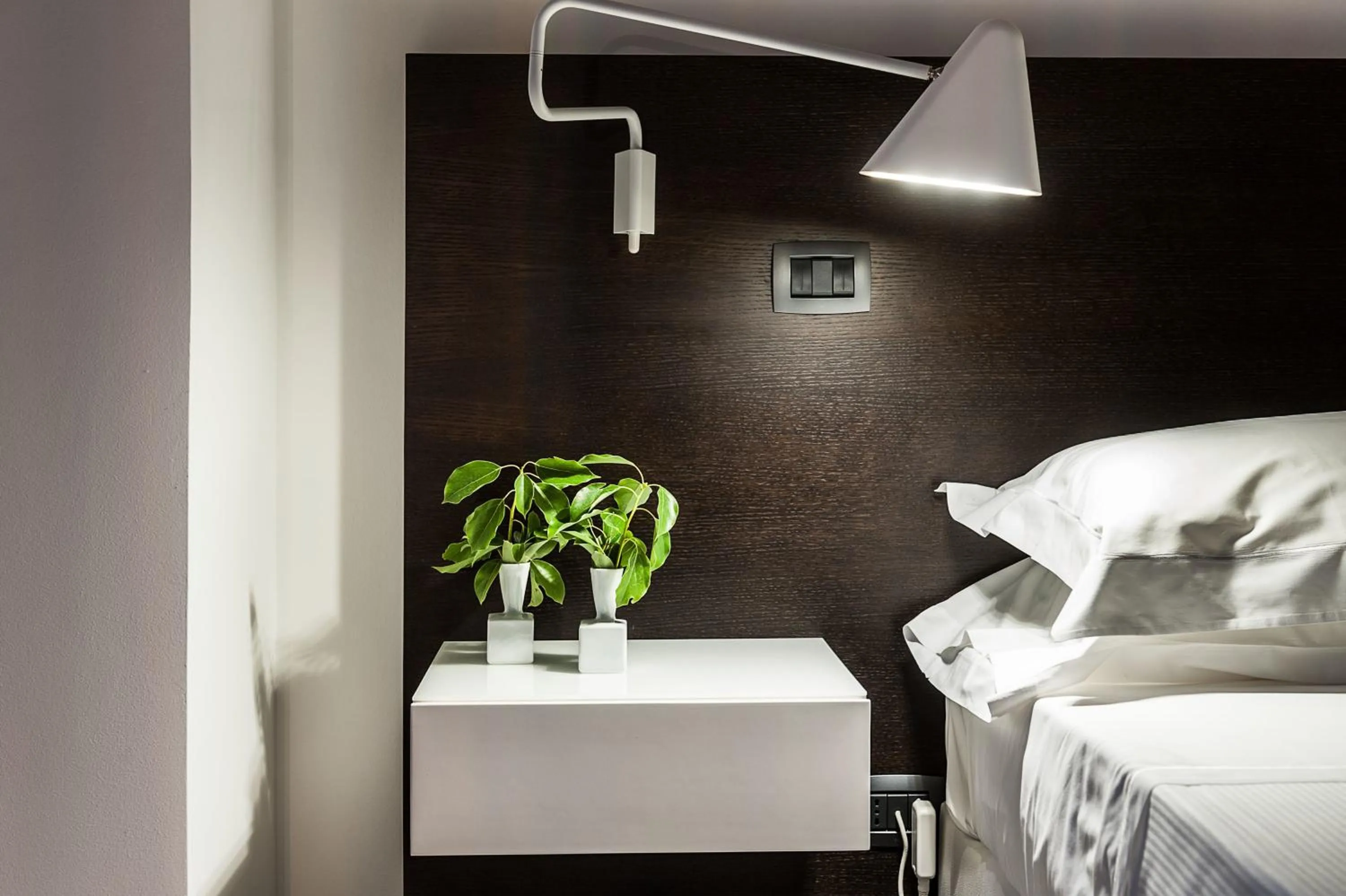 Decorative detail, Bed in Ramo d'Aria Etna Boutique Hotel