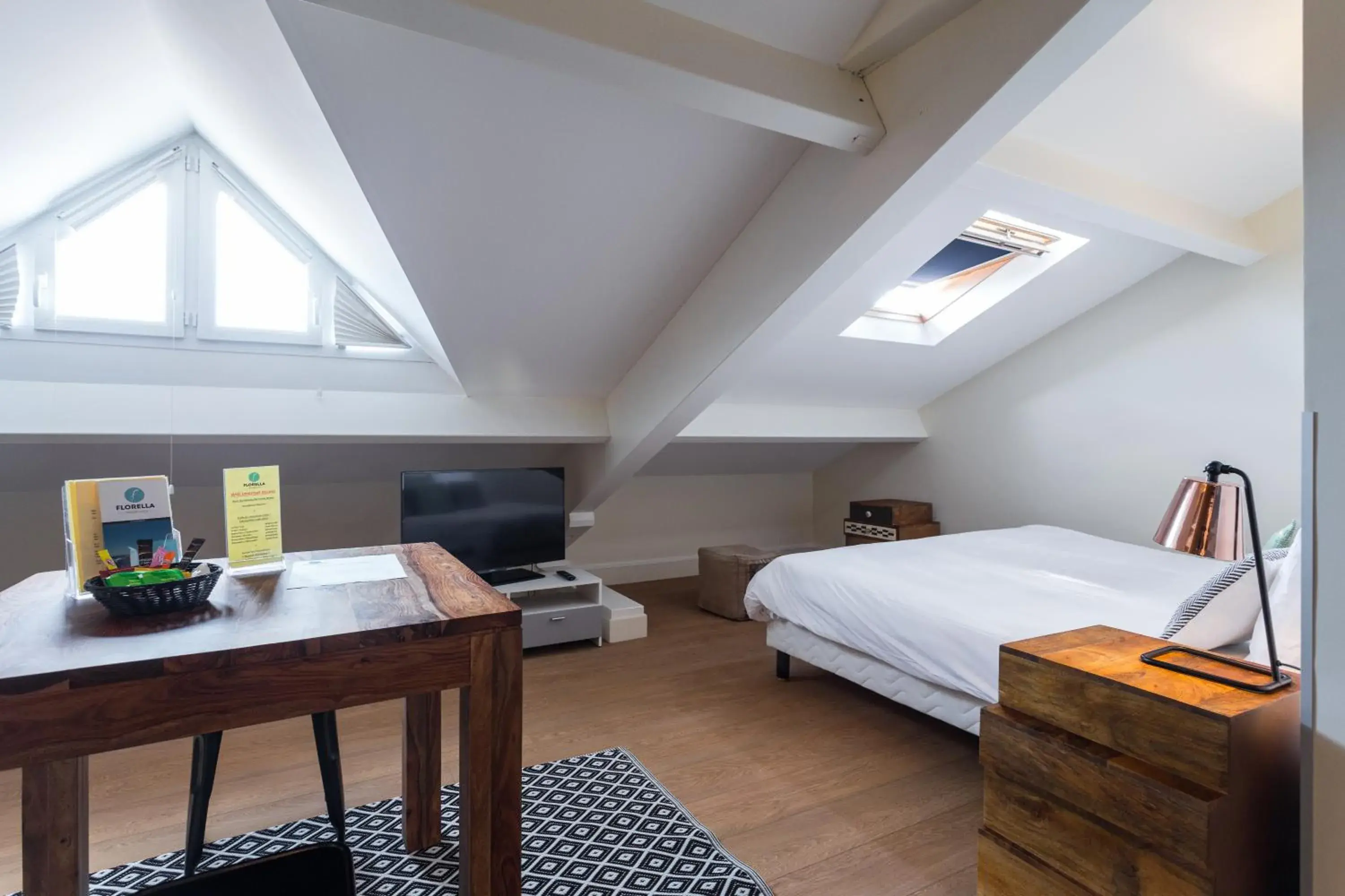 Studio in Florella Jean Jaures Apartment Studio in Florella Jean Jaures Apartment