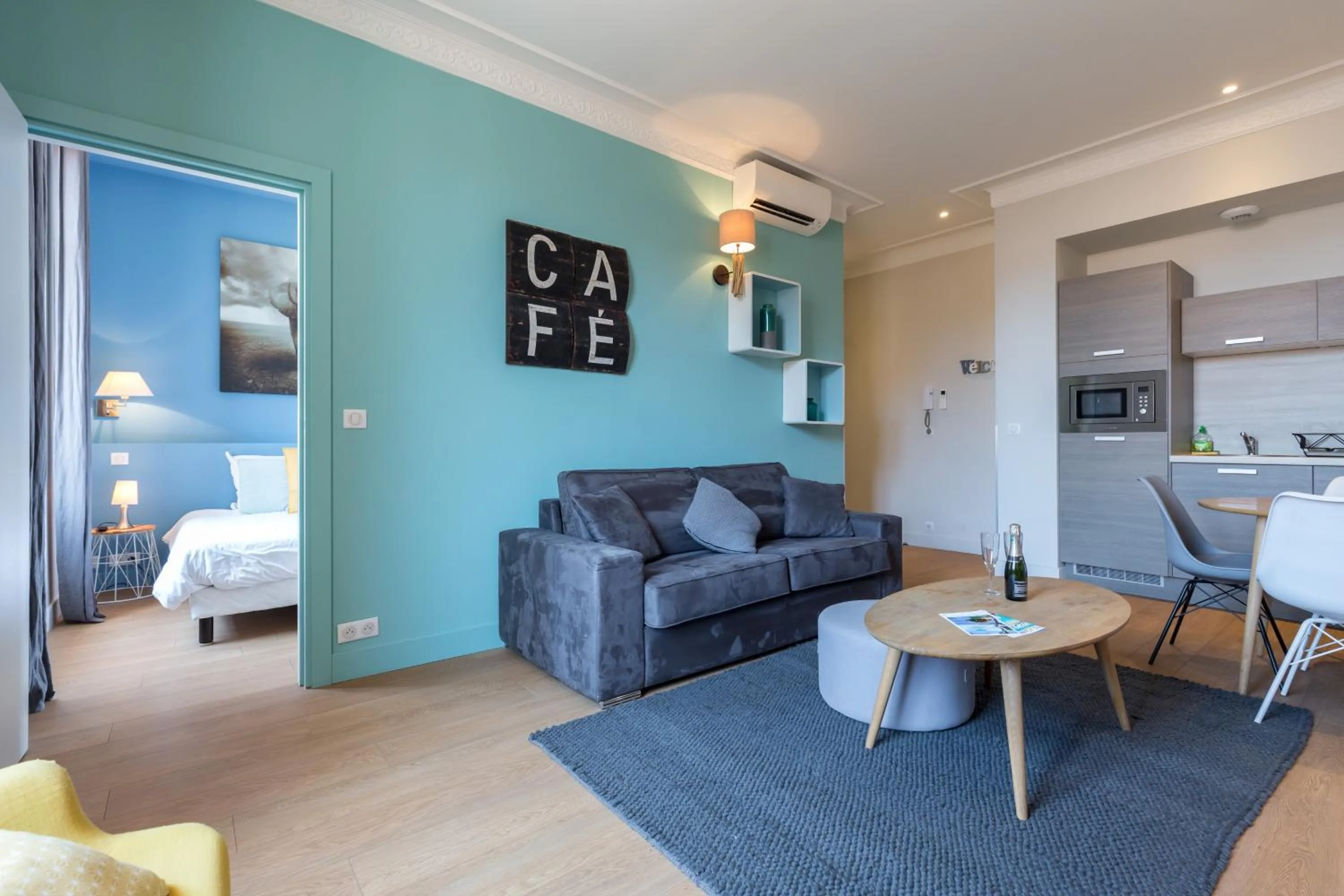Living room, Bed in Florella Jean Jaures Apartment