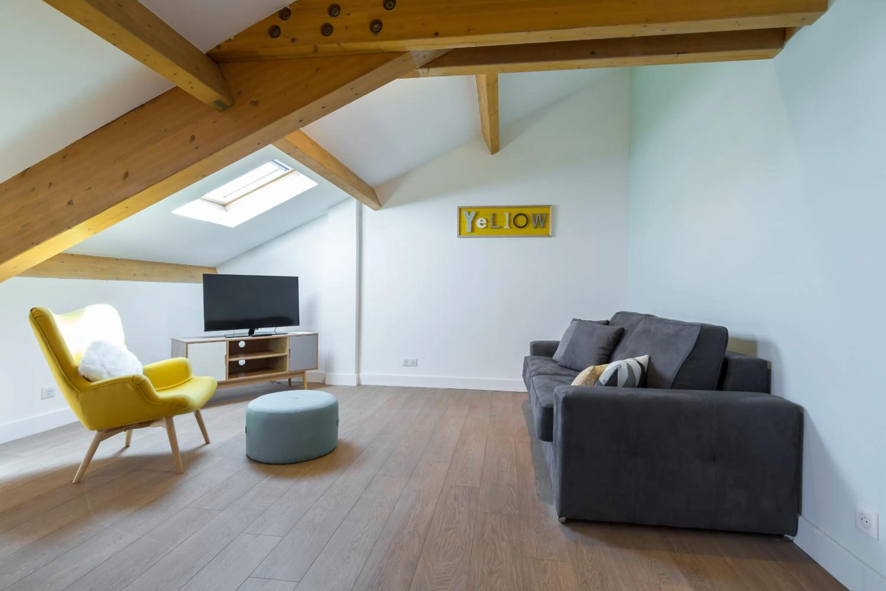Living room in Florella Jean Jaures Apartment