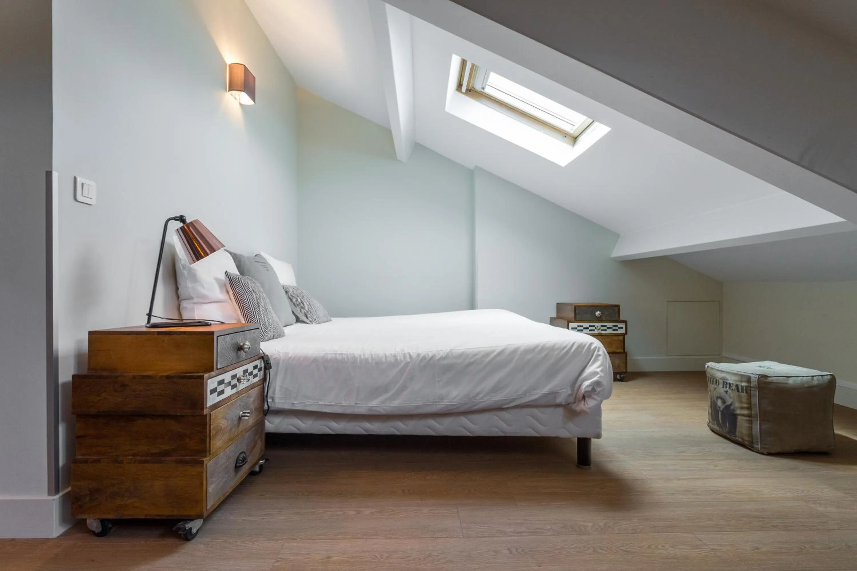 Photo of the whole room, Bed in Florella Jean Jaures Apartment