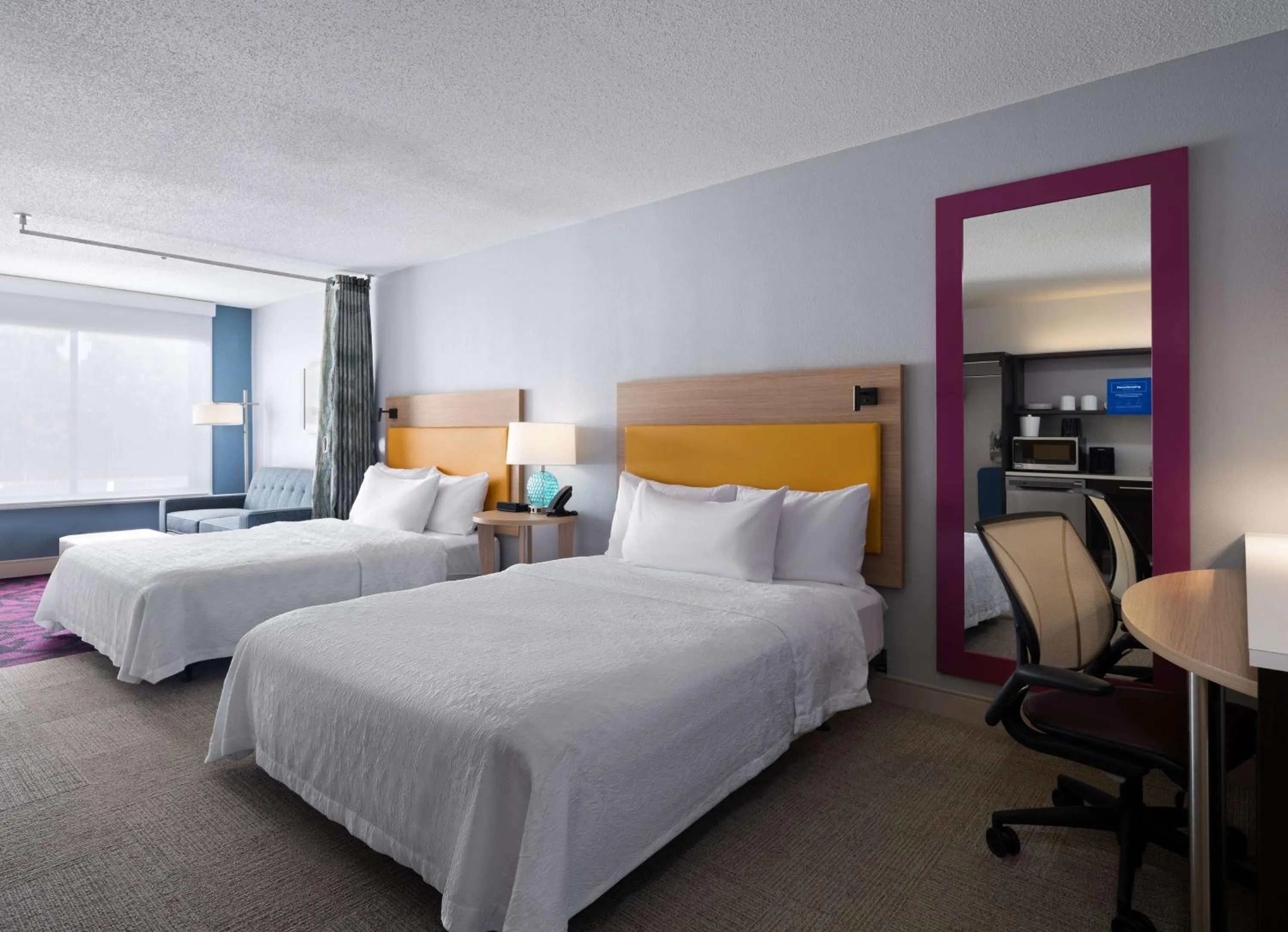 Bed in Home2 Suites by Hilton Indianapolis - Keystone Crossing