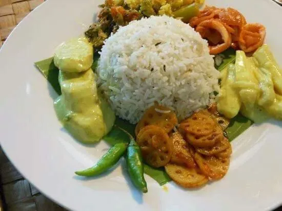 Food in Deutsche Villa