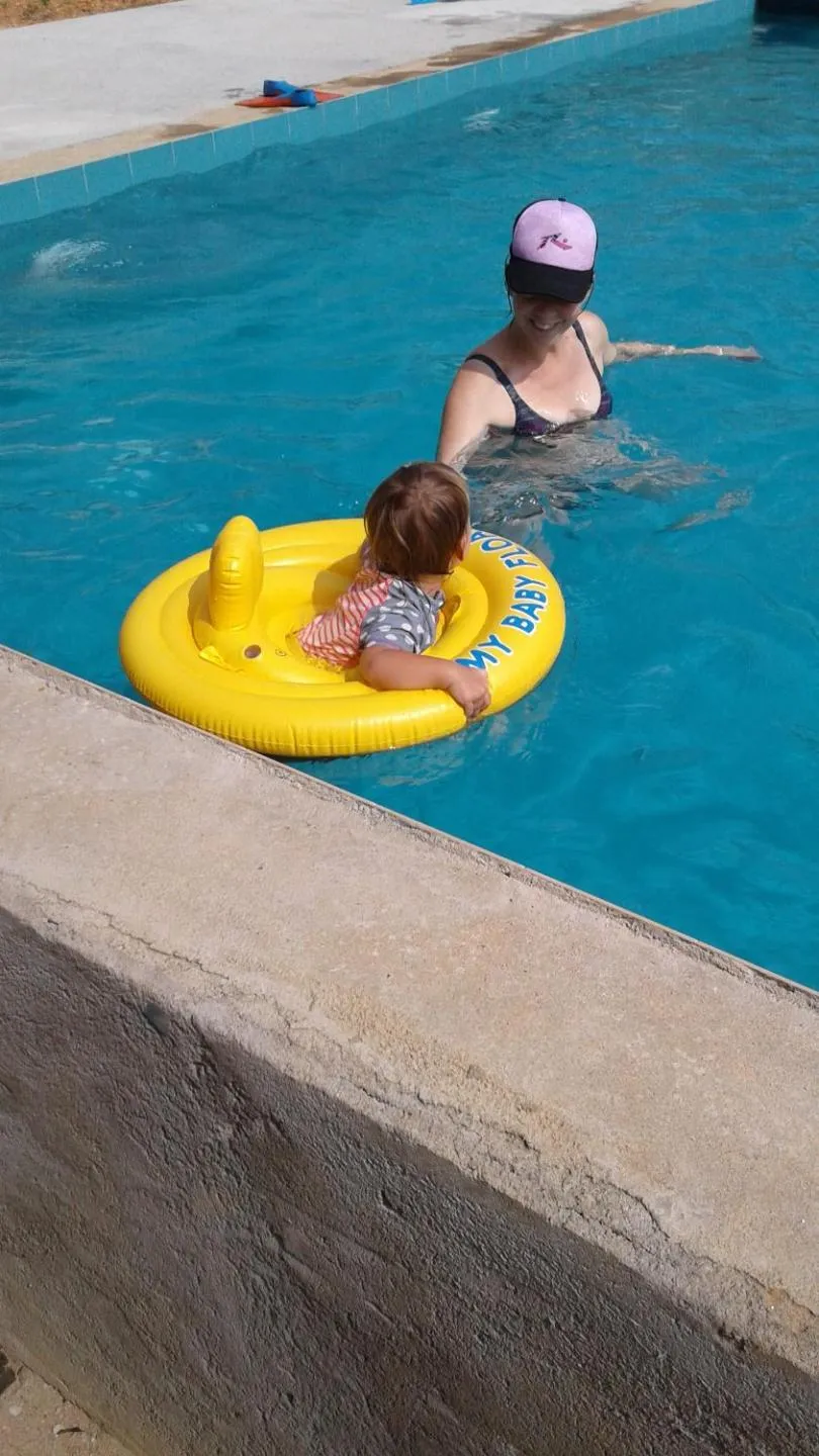 Swimming pool in Deutsche Villa