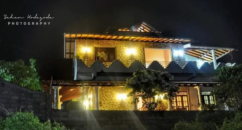 Property building in Deutsche Villa