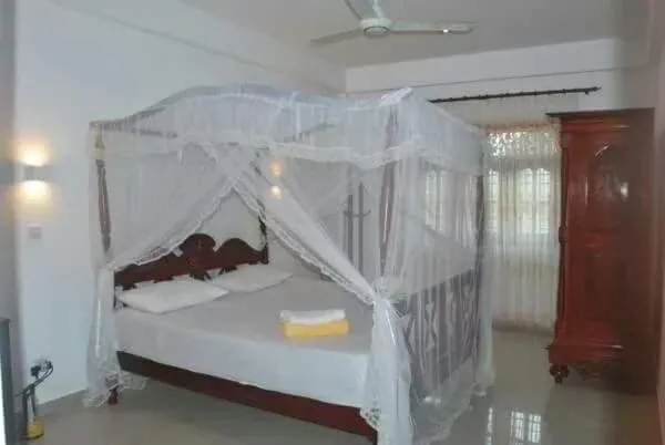 Bed in Deutsche Villa