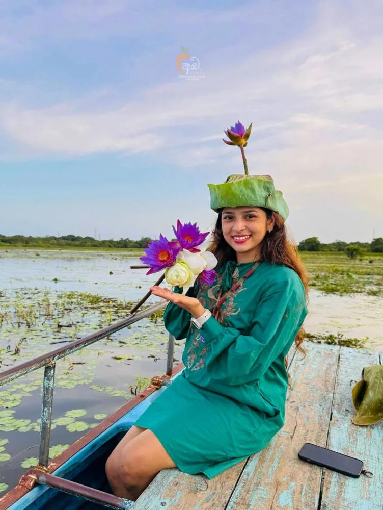 People in Habarana Tree House Ambasewana Resort