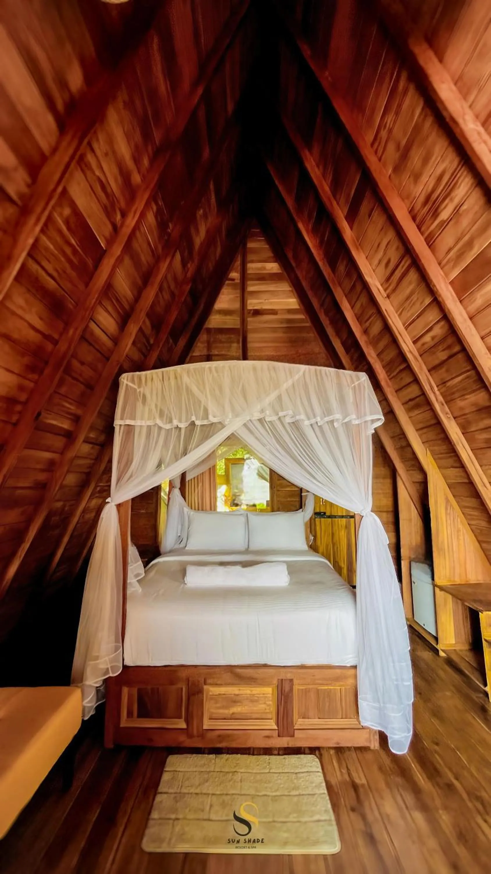 Bedroom, Bed in Habarana Tree House Ambasewana Resort