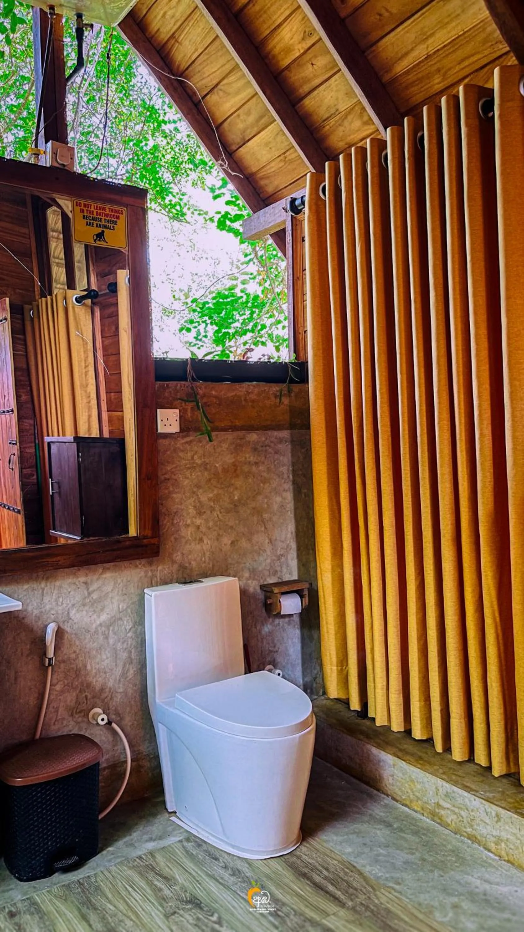 Bathroom in Habarana Tree House Ambasewana Resort
