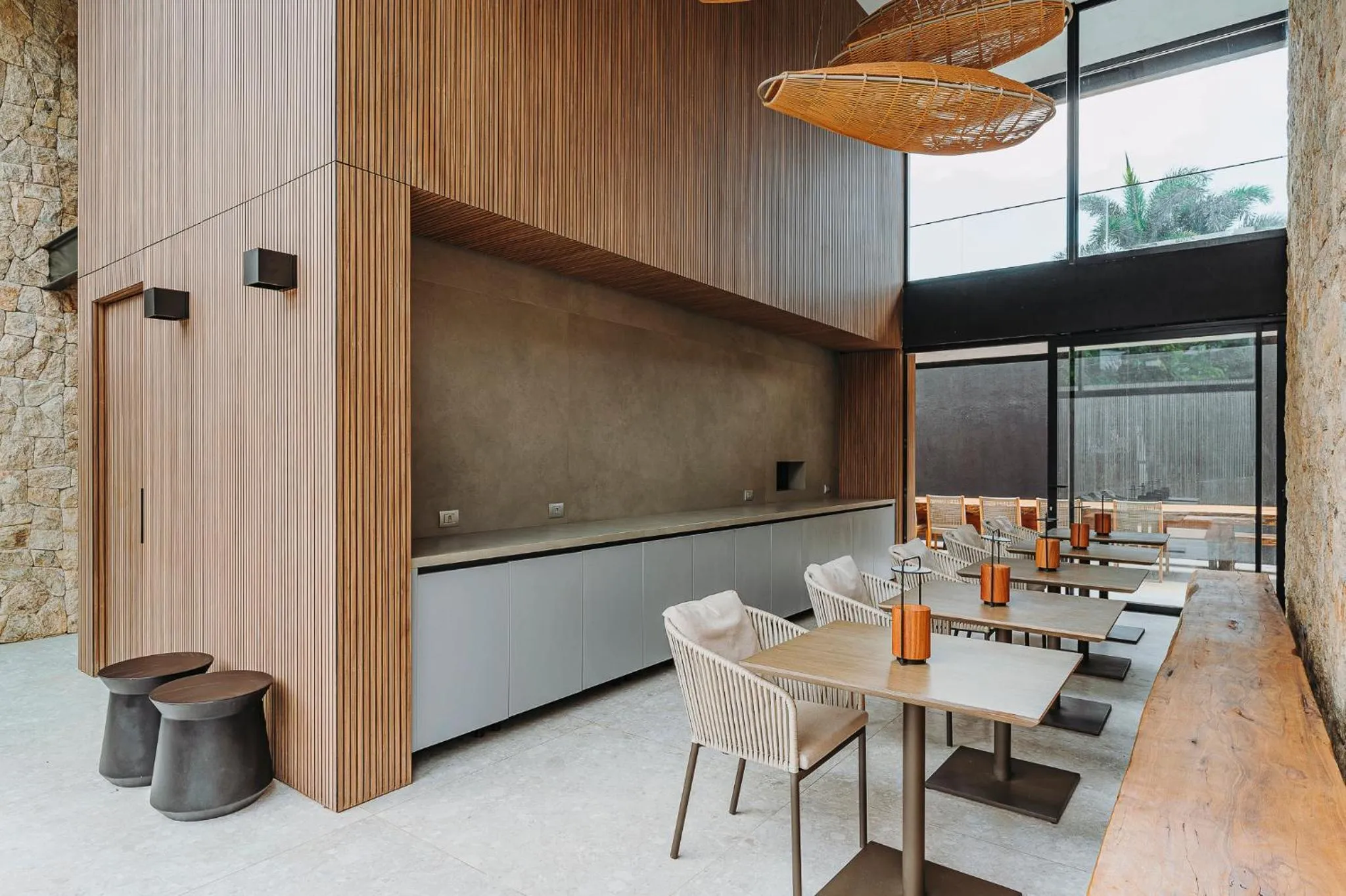 Restaurant/places to eat in Pousada Maria do Mar