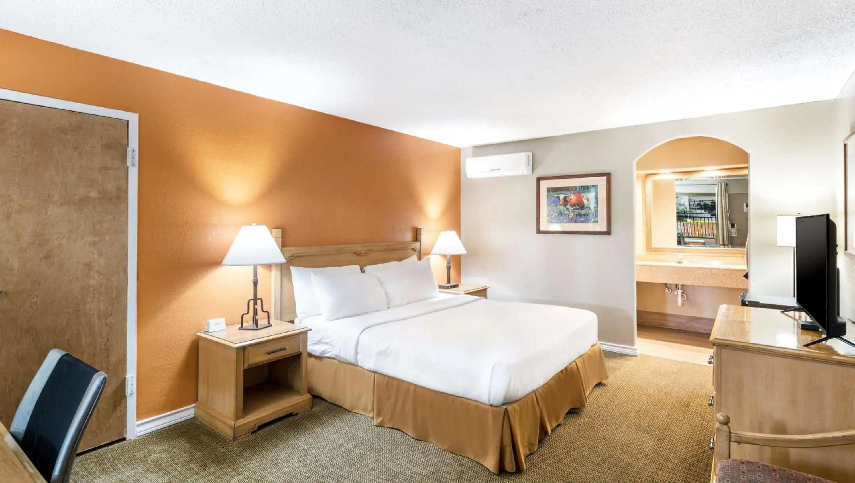 Bedroom, Bed in Pearl on the Concho Bedroom, Bed in Pearl on the Concho