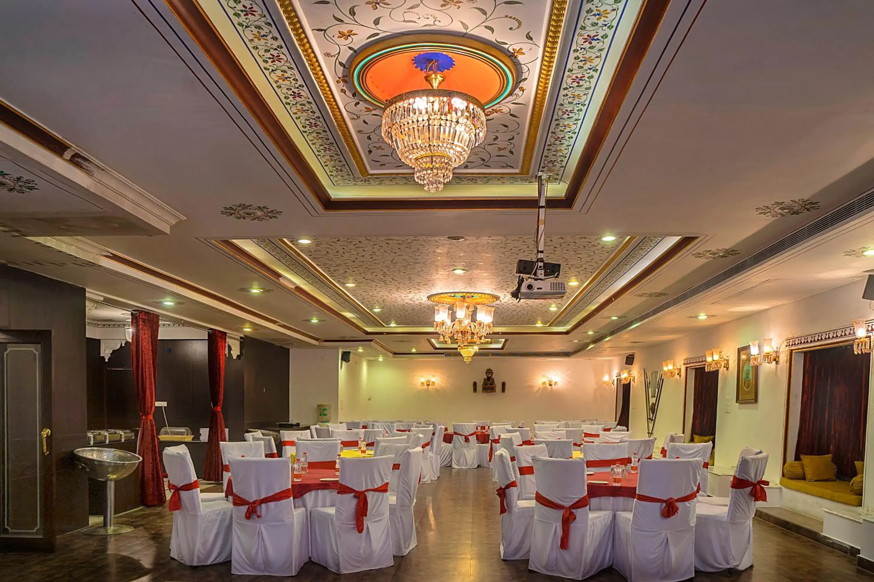 Restaurant/places to eat in Kaner Bagh A Heritage Boutique Hotel Restaurant/places to eat in Kaner Bagh A Heritage Boutique Hotel