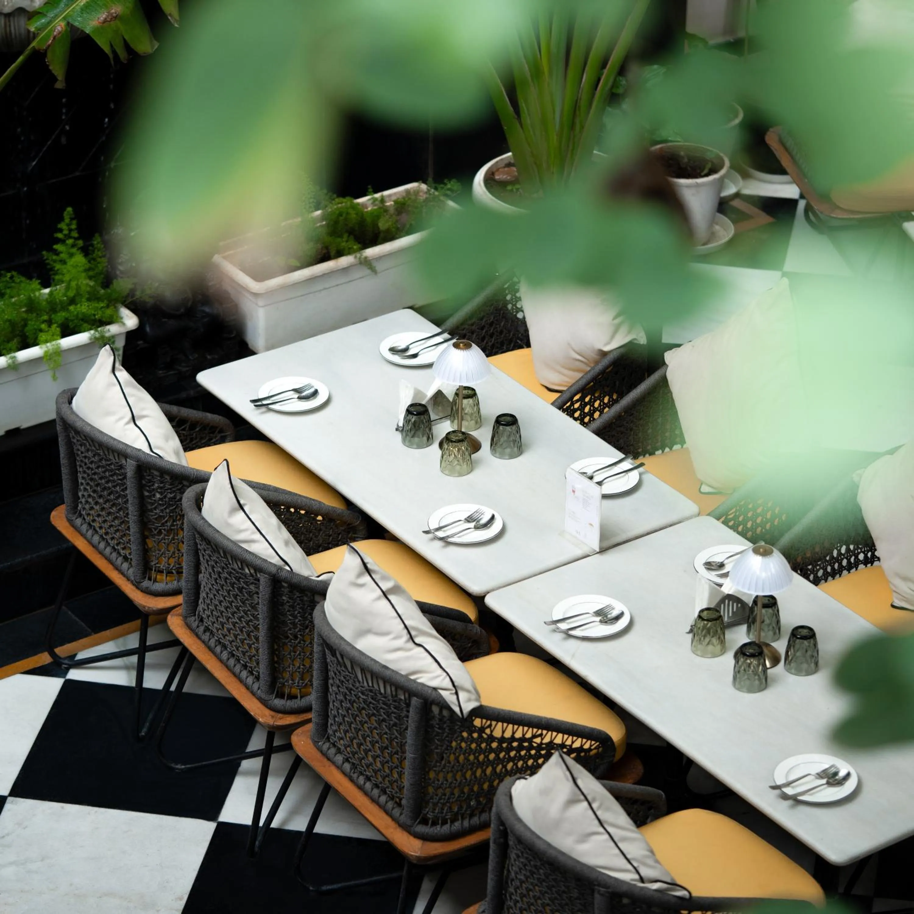 Restaurant/places to eat in Kaner Bagh A Heritage Boutique Hotel