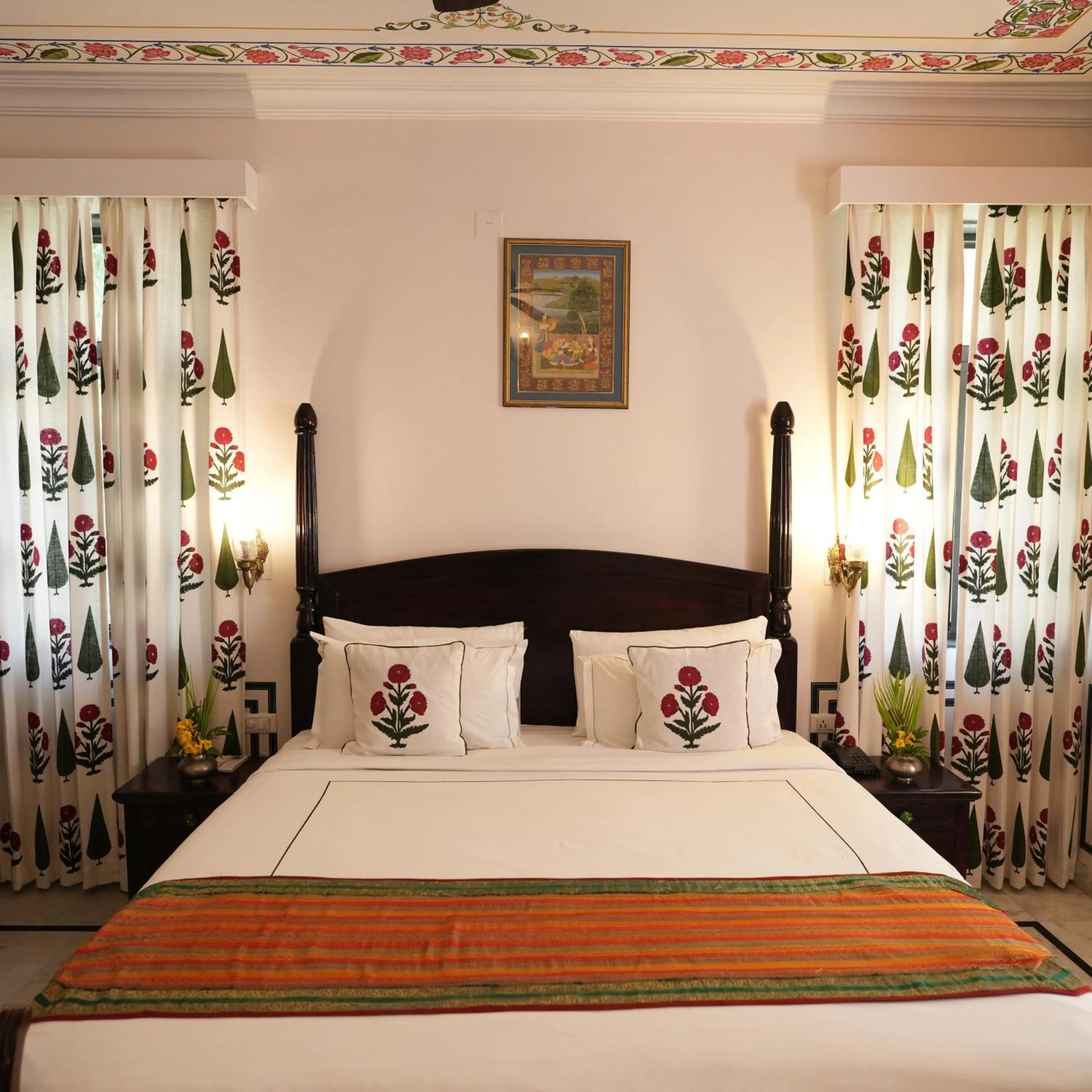Bed in Kaner Bagh A Heritage Boutique Hotel