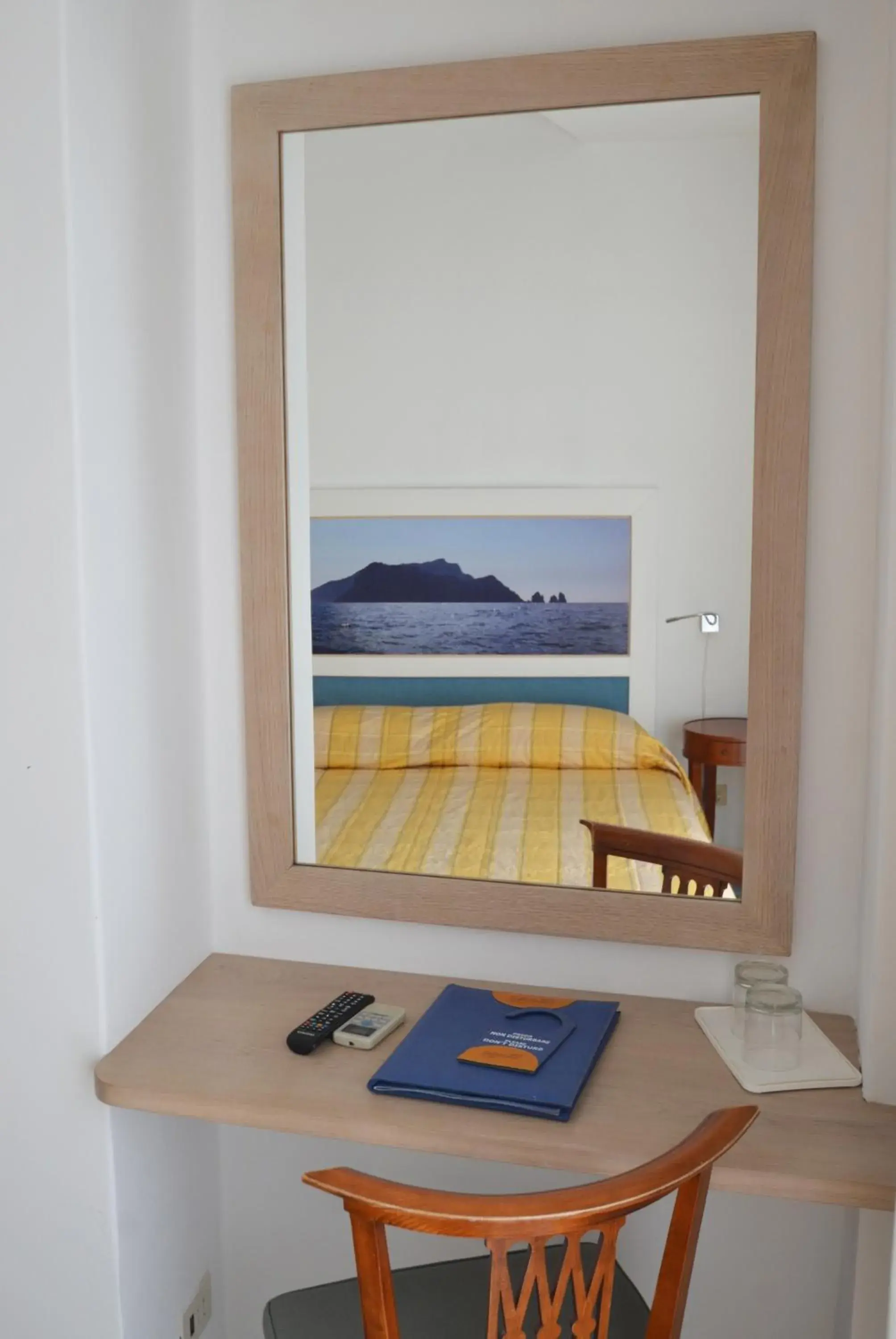 Photo of the whole room in Albergo Gatto Bianco Photo of the whole room in Albergo Gatto Bianco