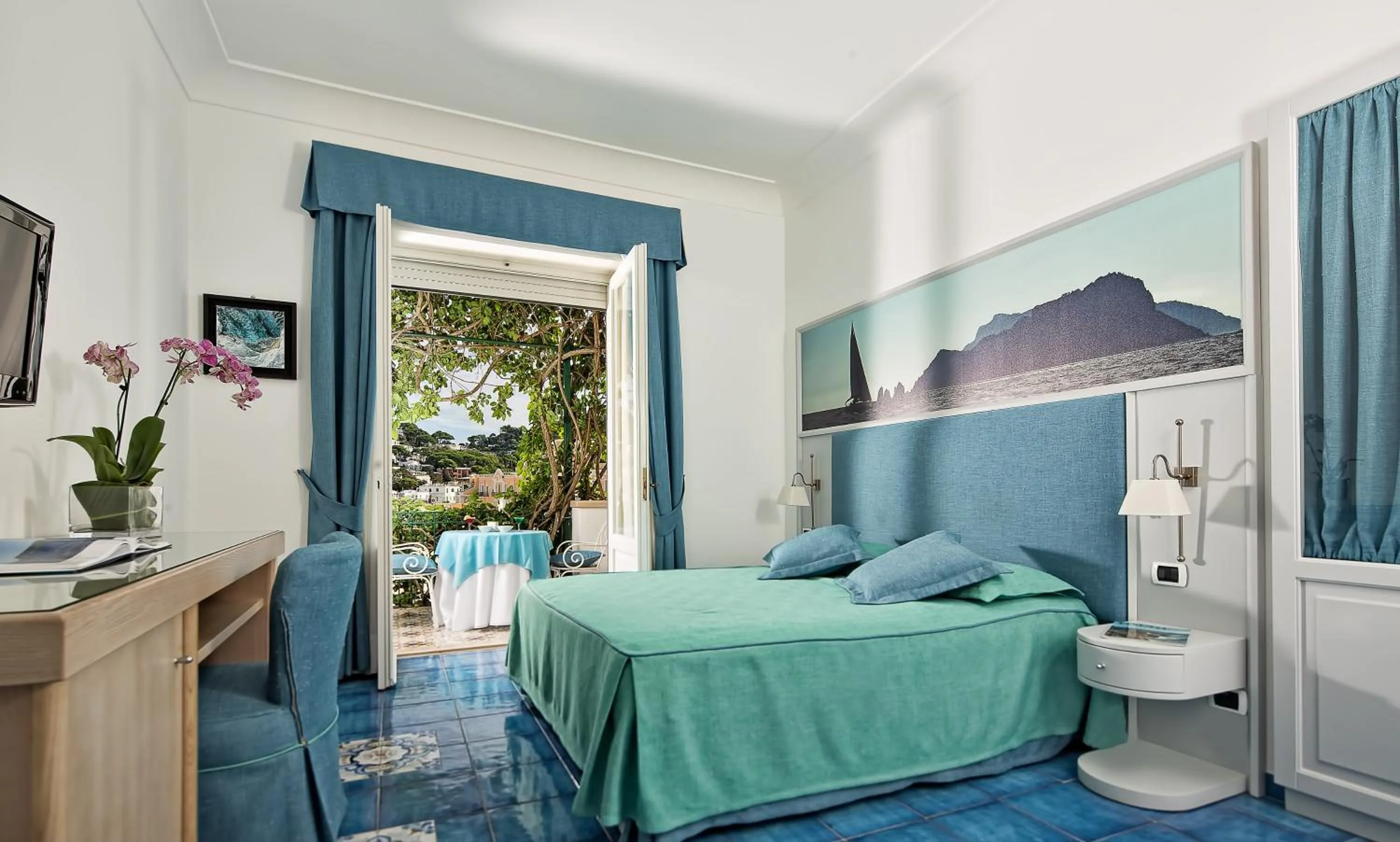 Bed in Albergo Gatto Bianco