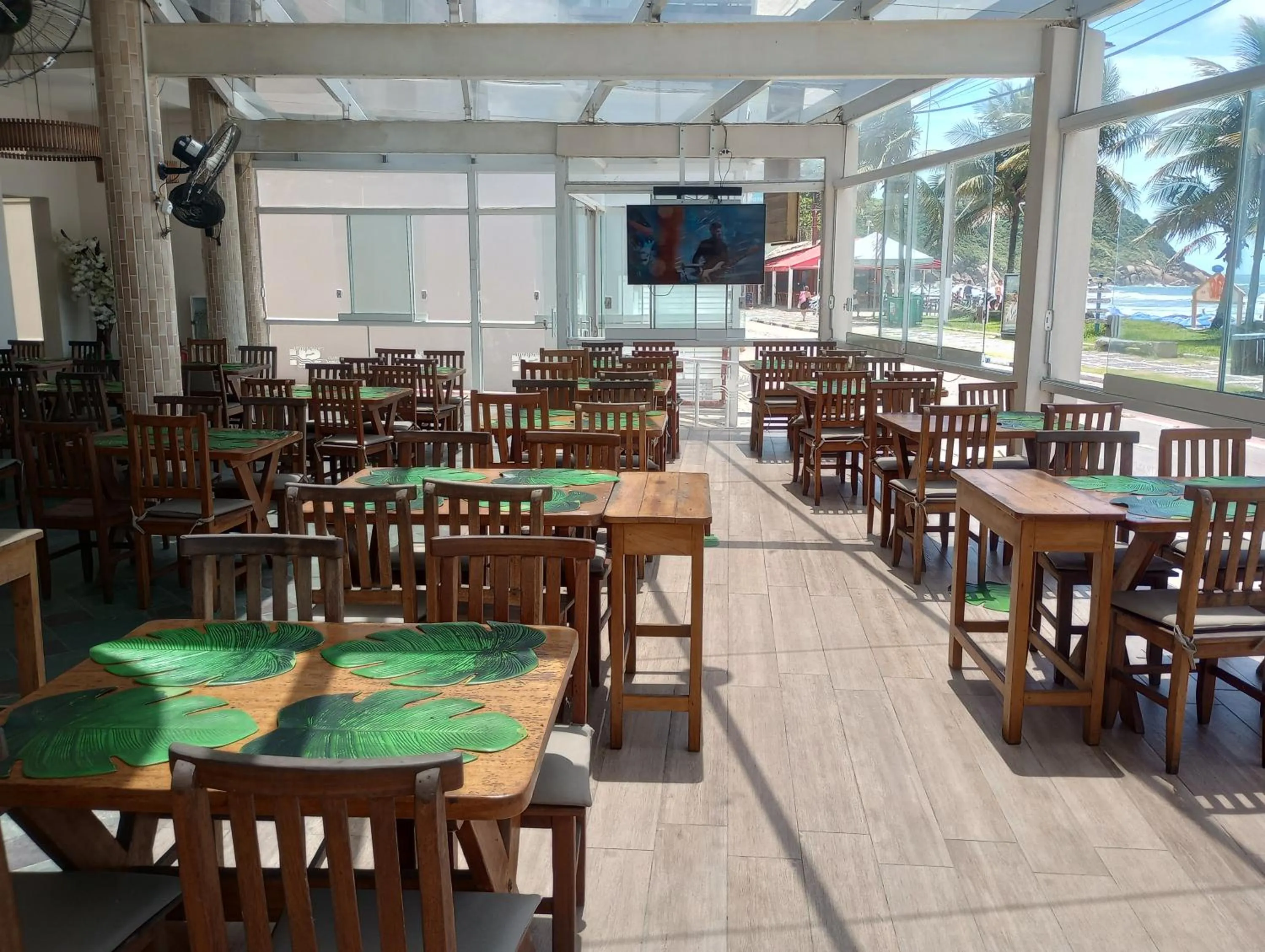 Restaurant/places to eat in Senses Praia Hotel