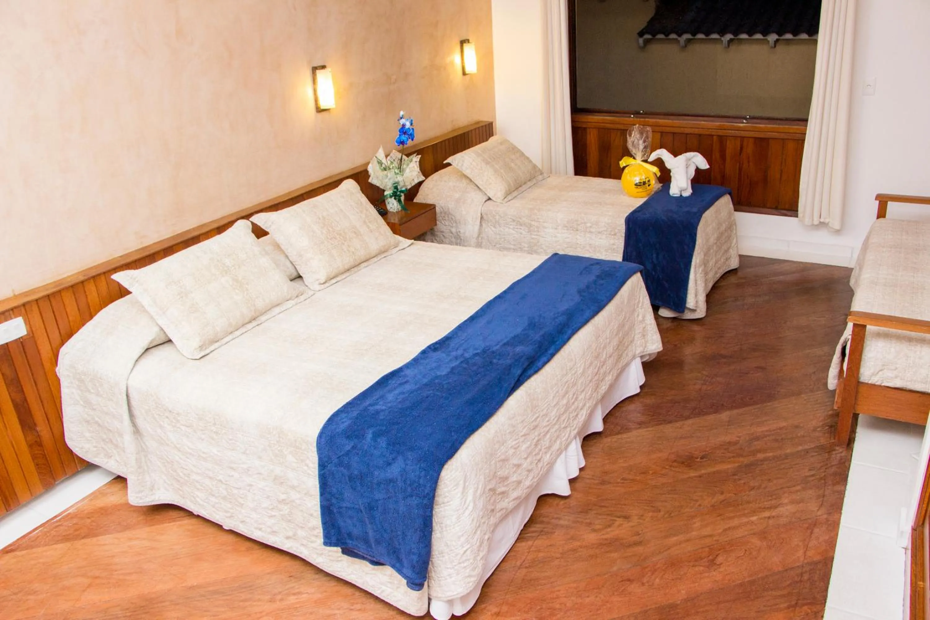 Bedroom, Bed in Senses Praia Hotel