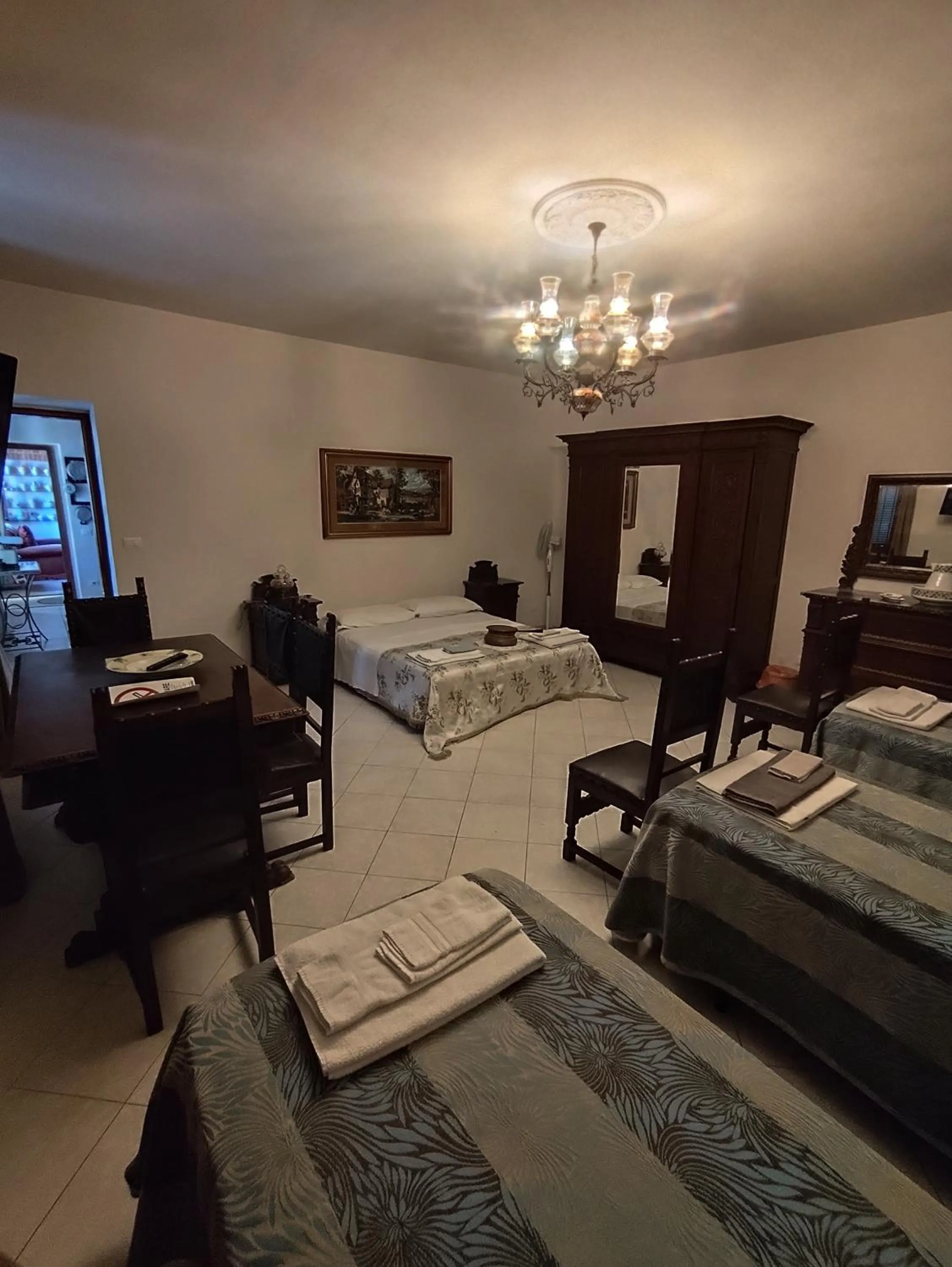 Quintuple Room with Garden View - single occupancy in La Crota B&B