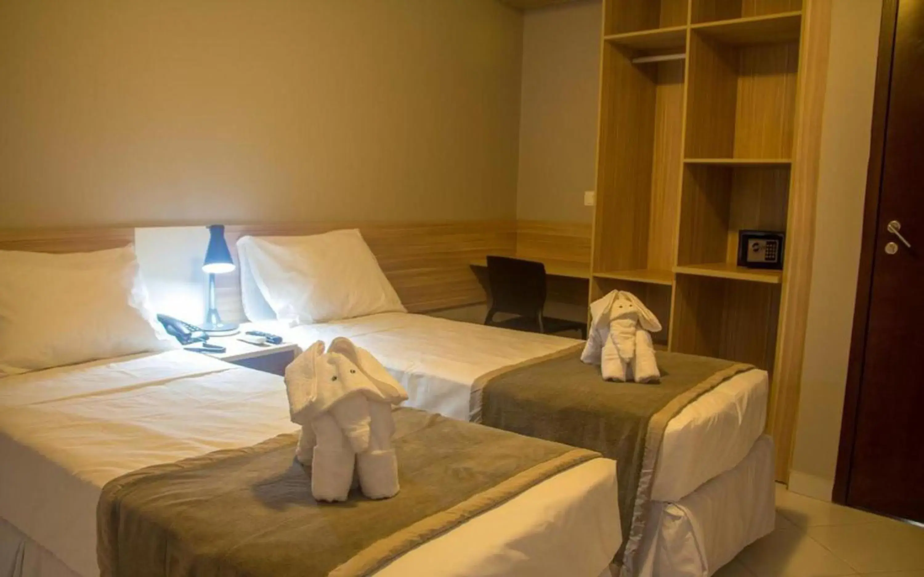 Standard Double or Twin Room - single occupancy in Hotel Enseada Aeroporto Standard Double or Twin Room - single occupancy in Hotel Enseada Aeroporto