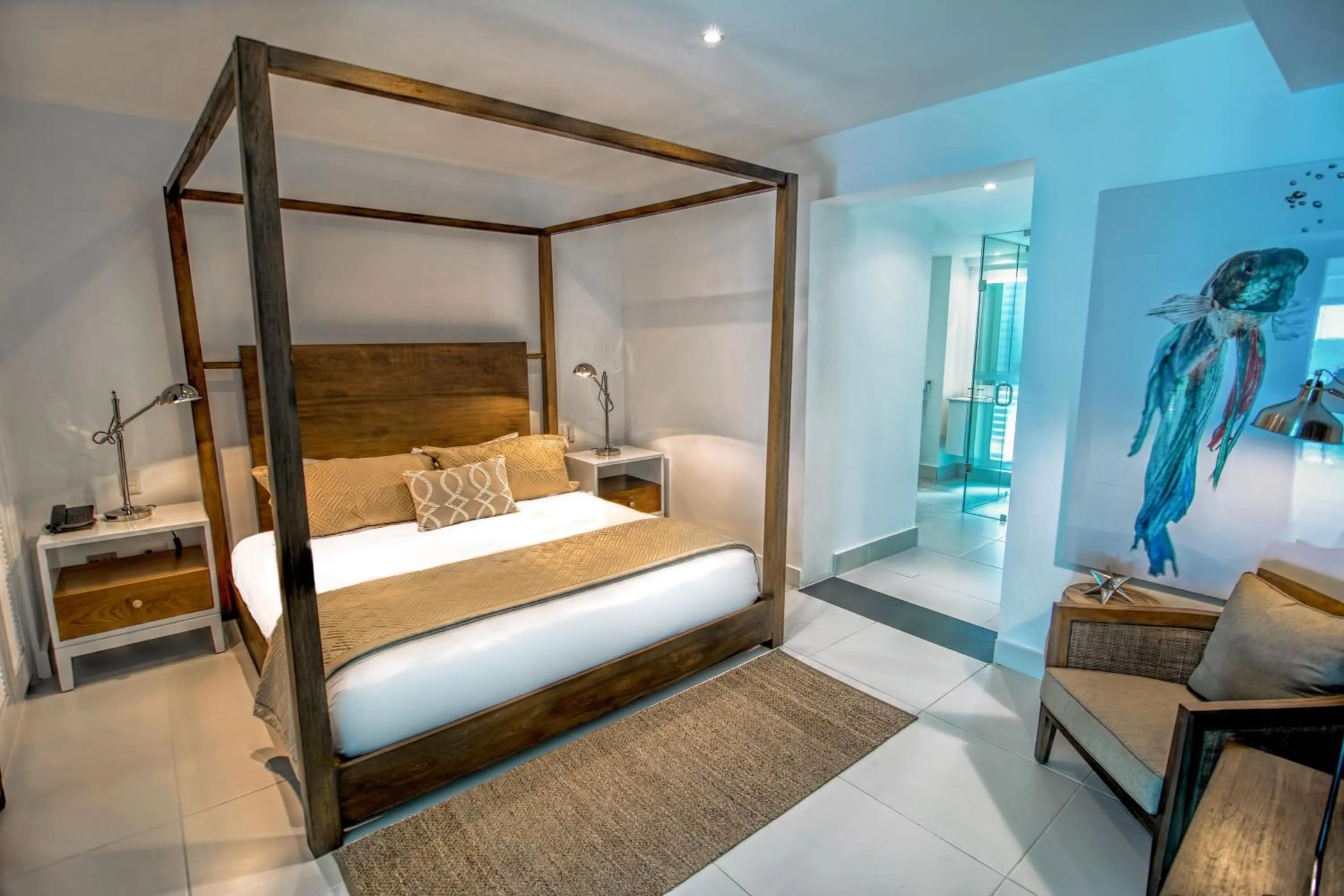 Bedroom, Bed in The Ocean Club, a Luxury Collection Resort, Costa Norte