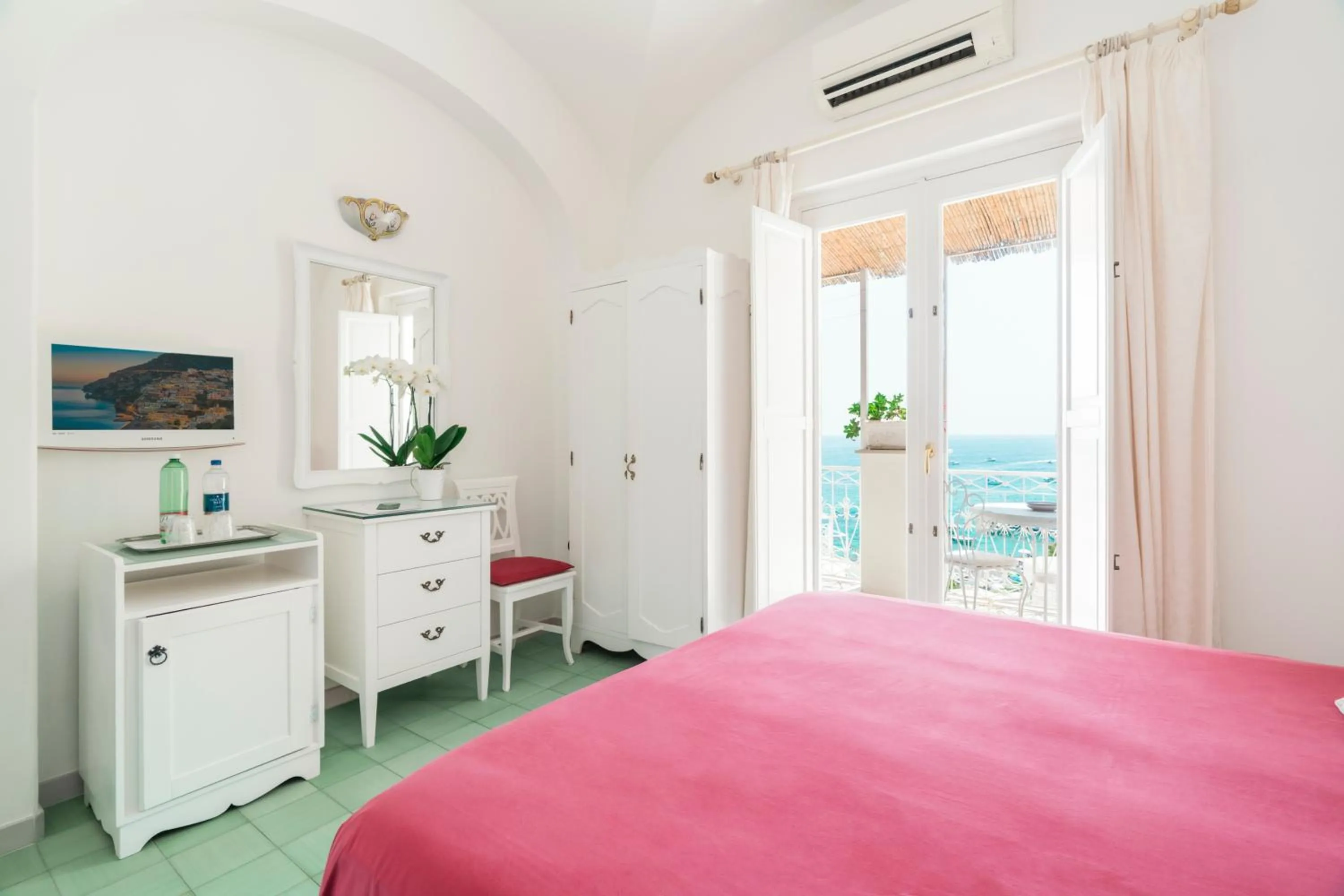 Bed in Villa La Tartana