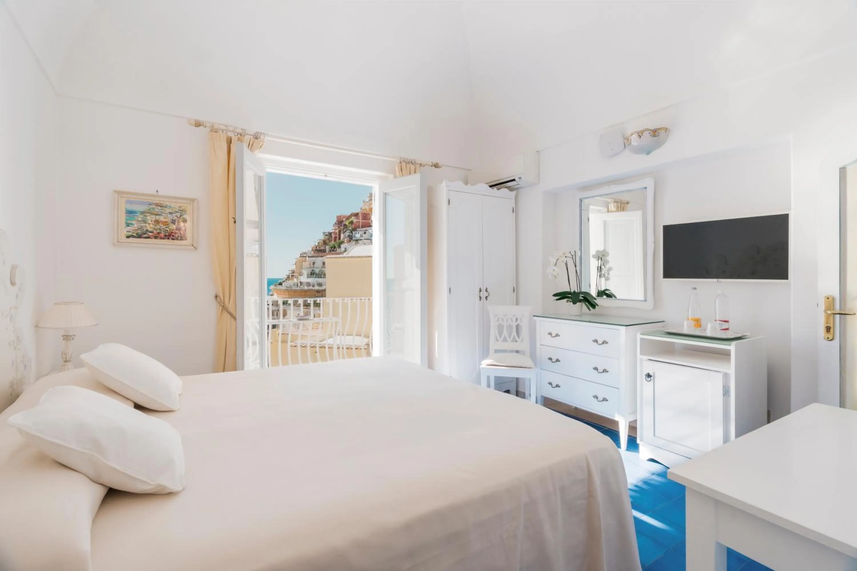 Bed in Villa La Tartana