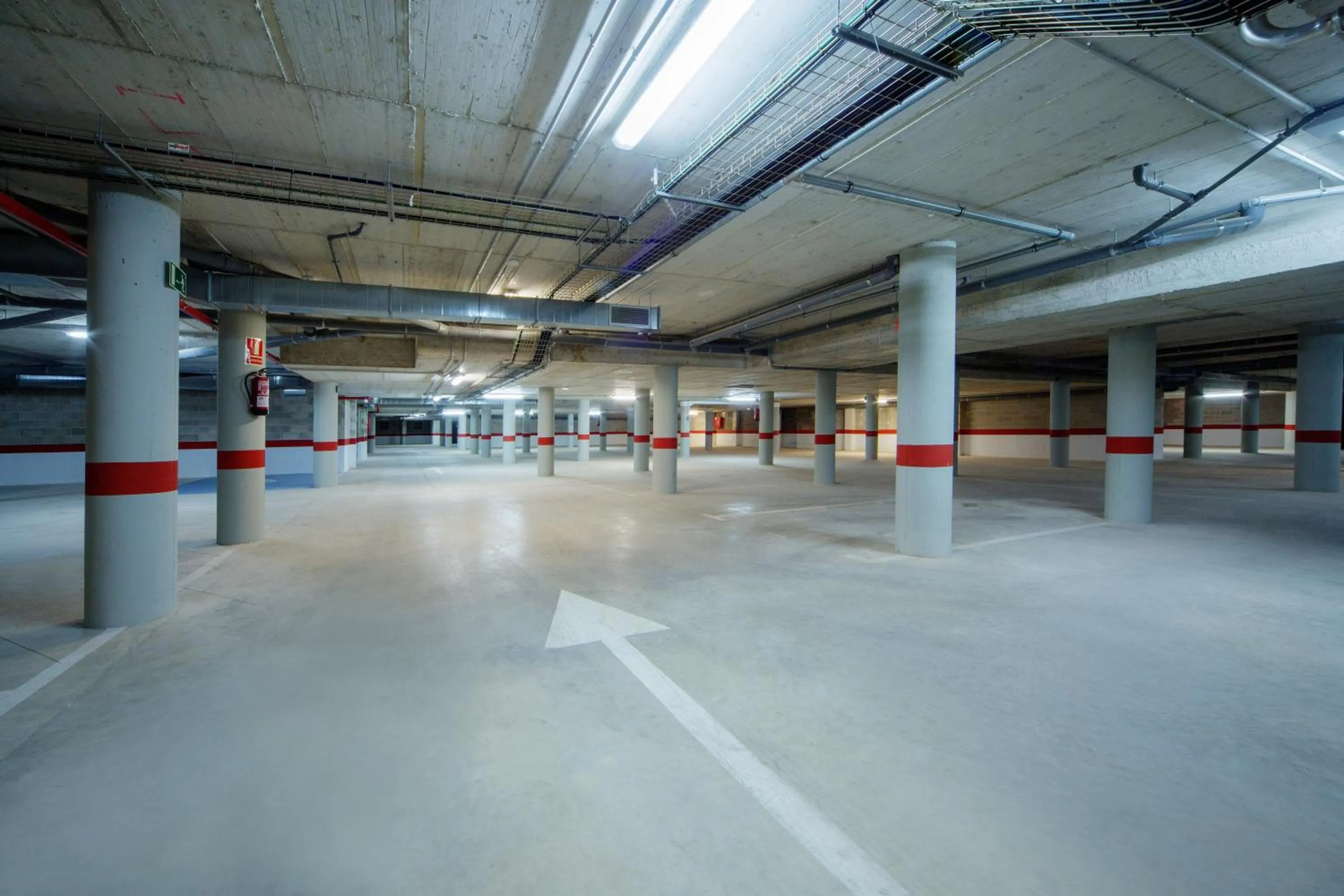 Property building in Aparthotel Caprice Skyline