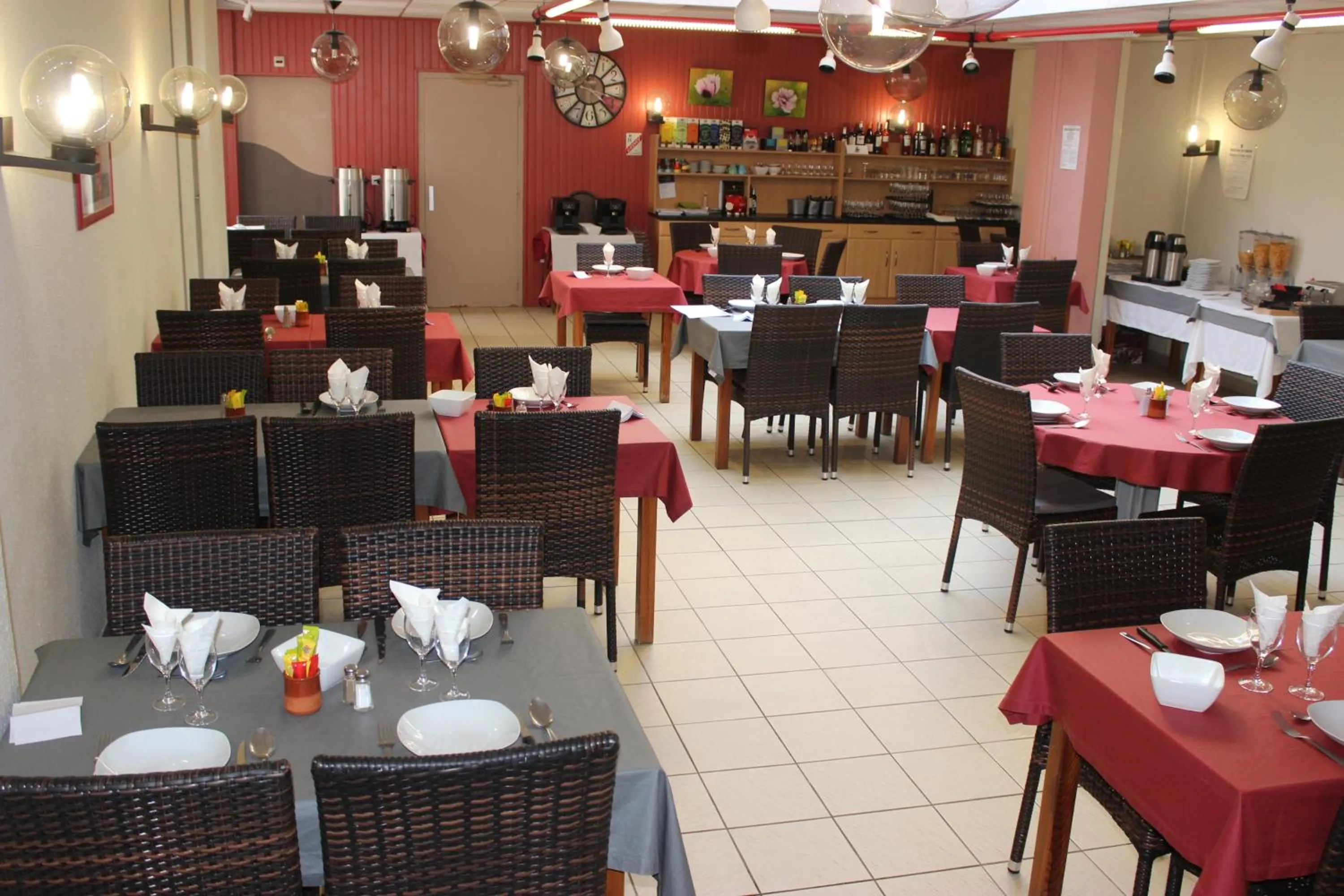 Restaurant/places to eat in Hotel Bains Sarrailh