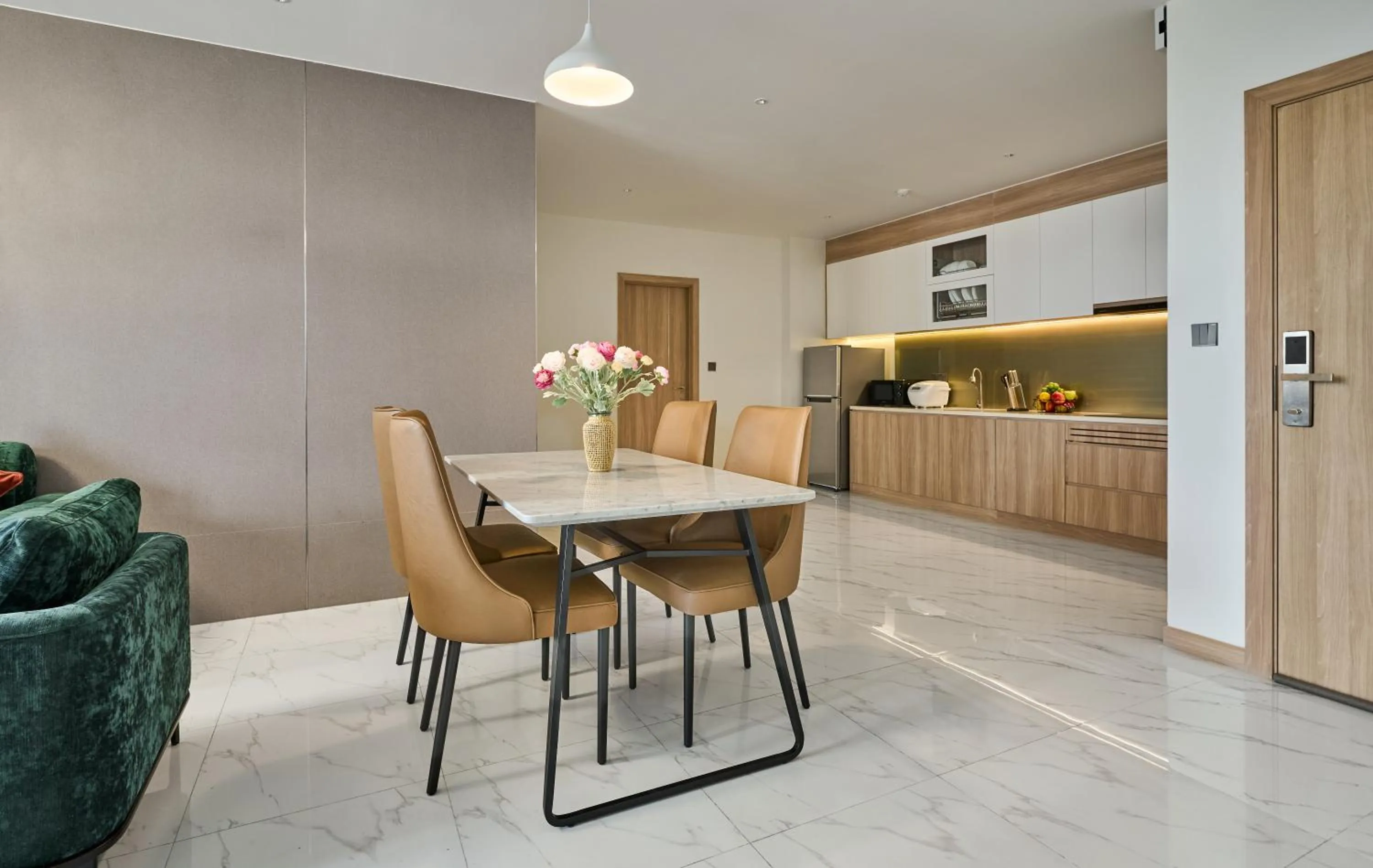 Kitchen or kitchenette in Noden2 Hotel & Apartment