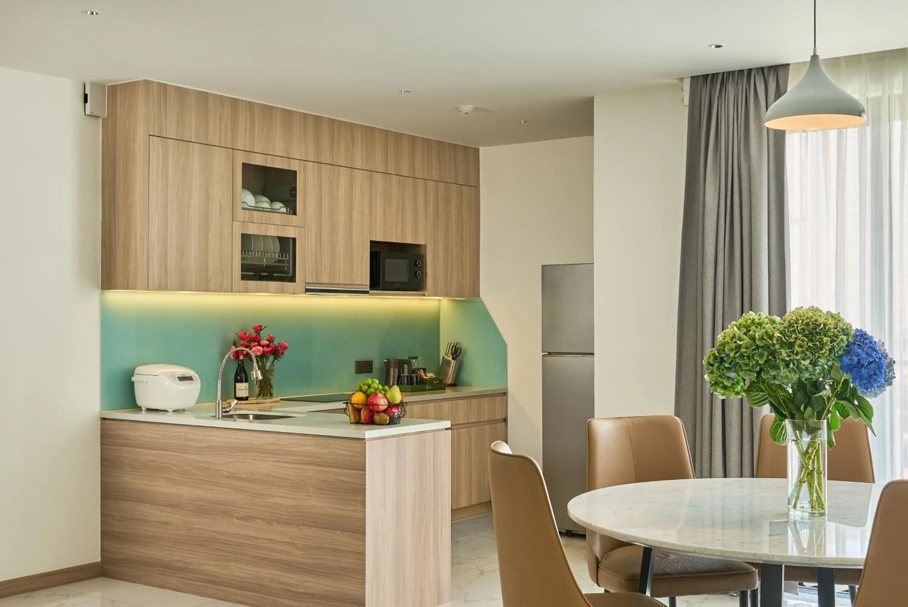 Kitchen or kitchenette in Noden2 Hotel & Apartment