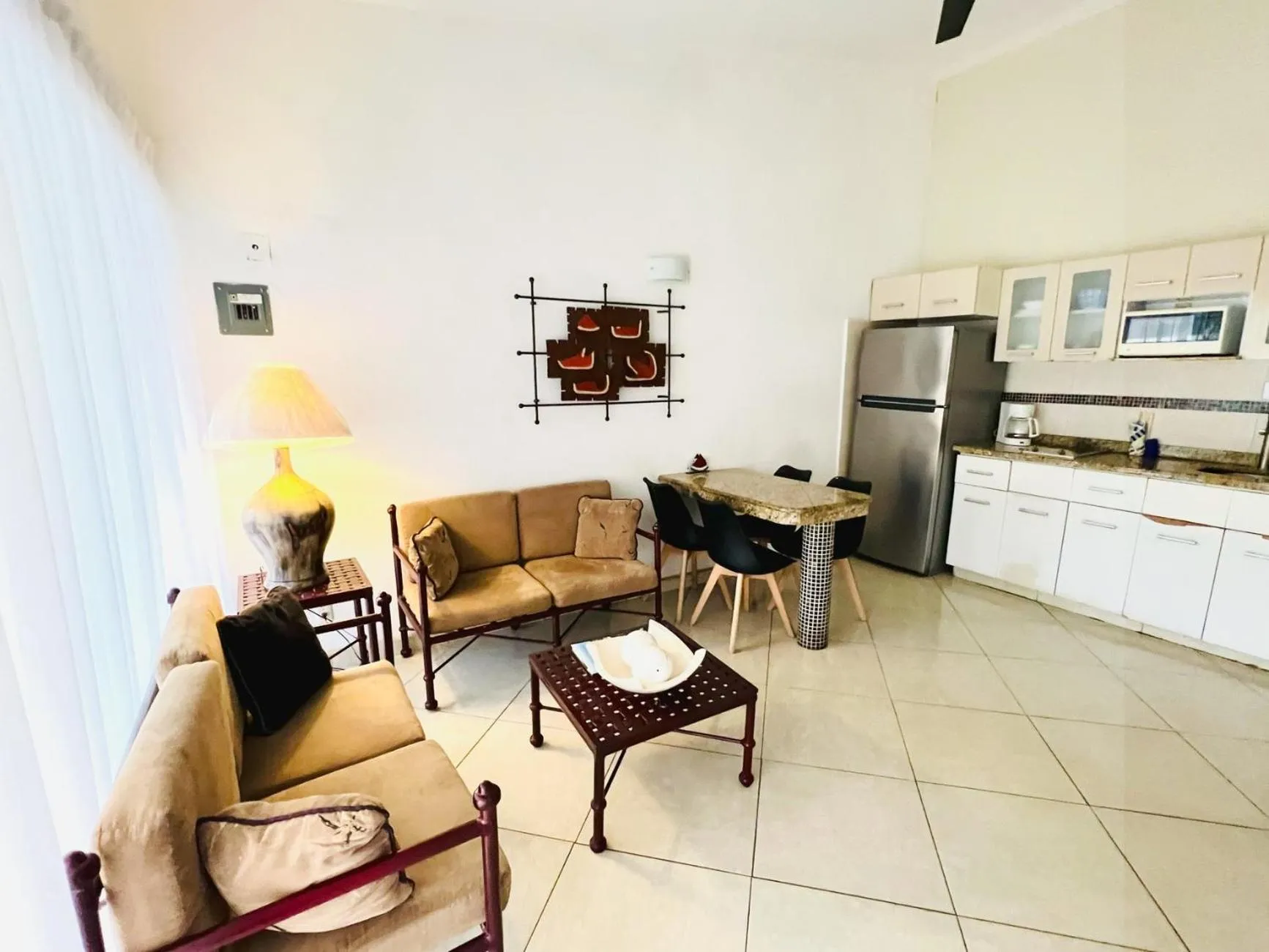 Dining area in Los Picos Hotel & Suites Bucerias