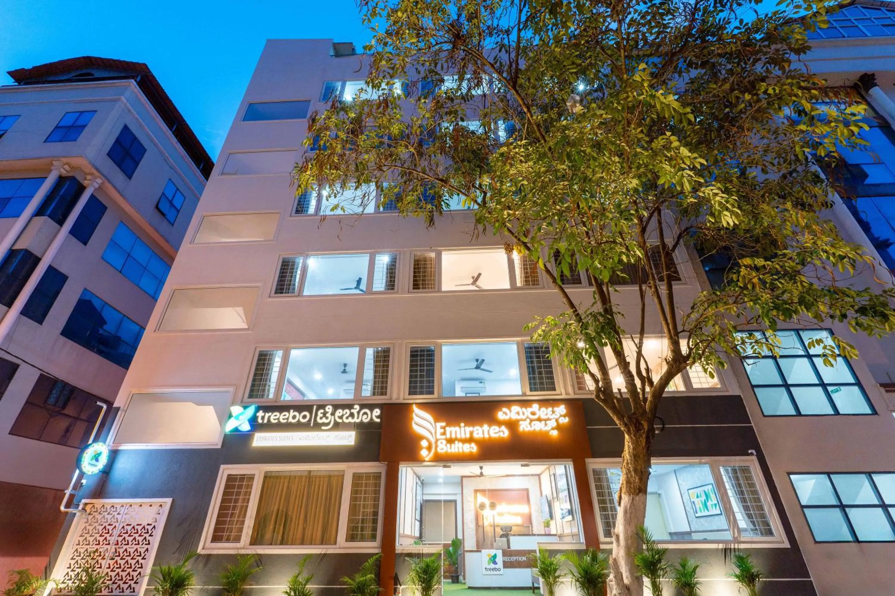 Property building in Treebo Emirates Suites Indiranagar