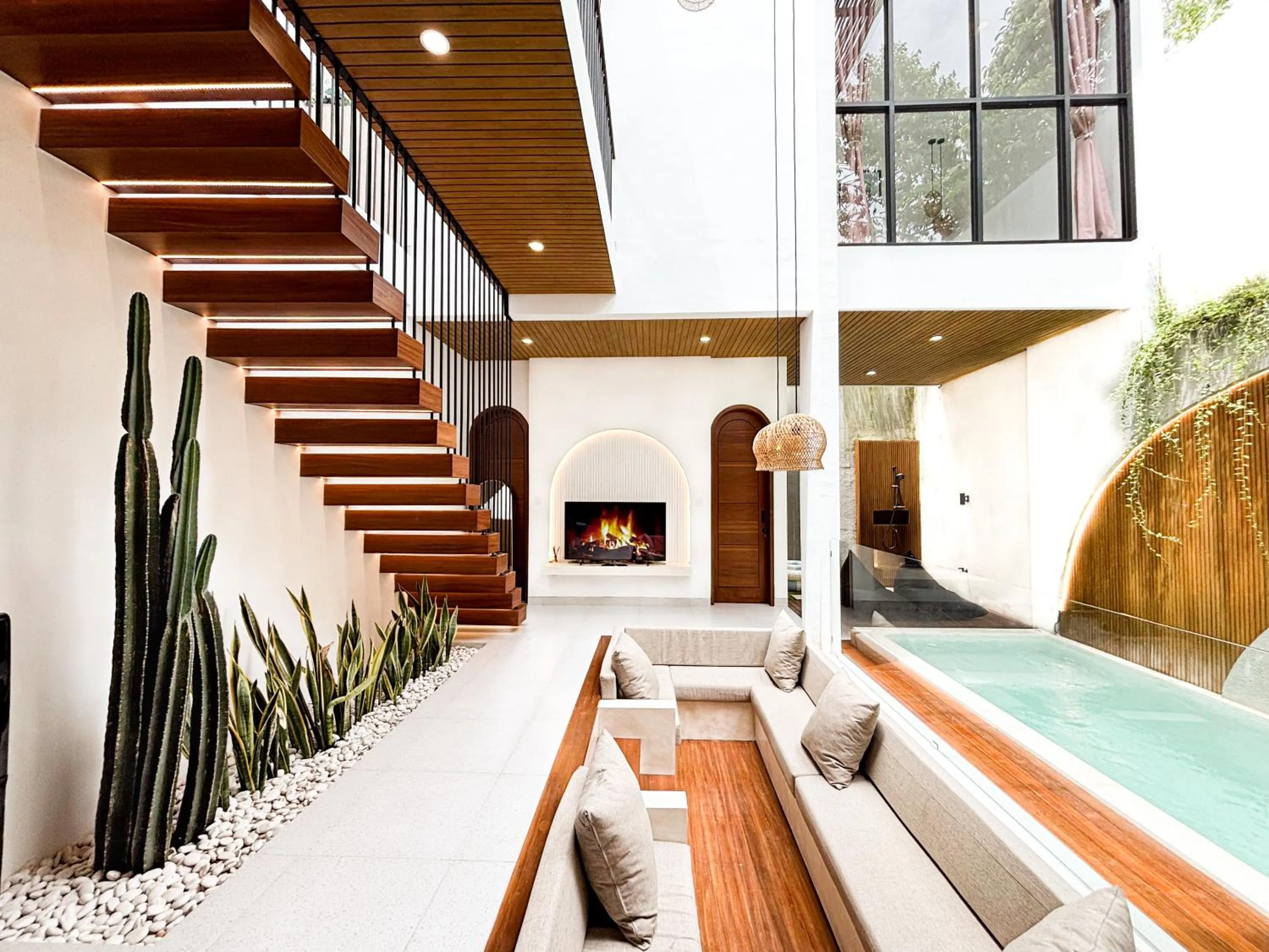 Kelana Villa