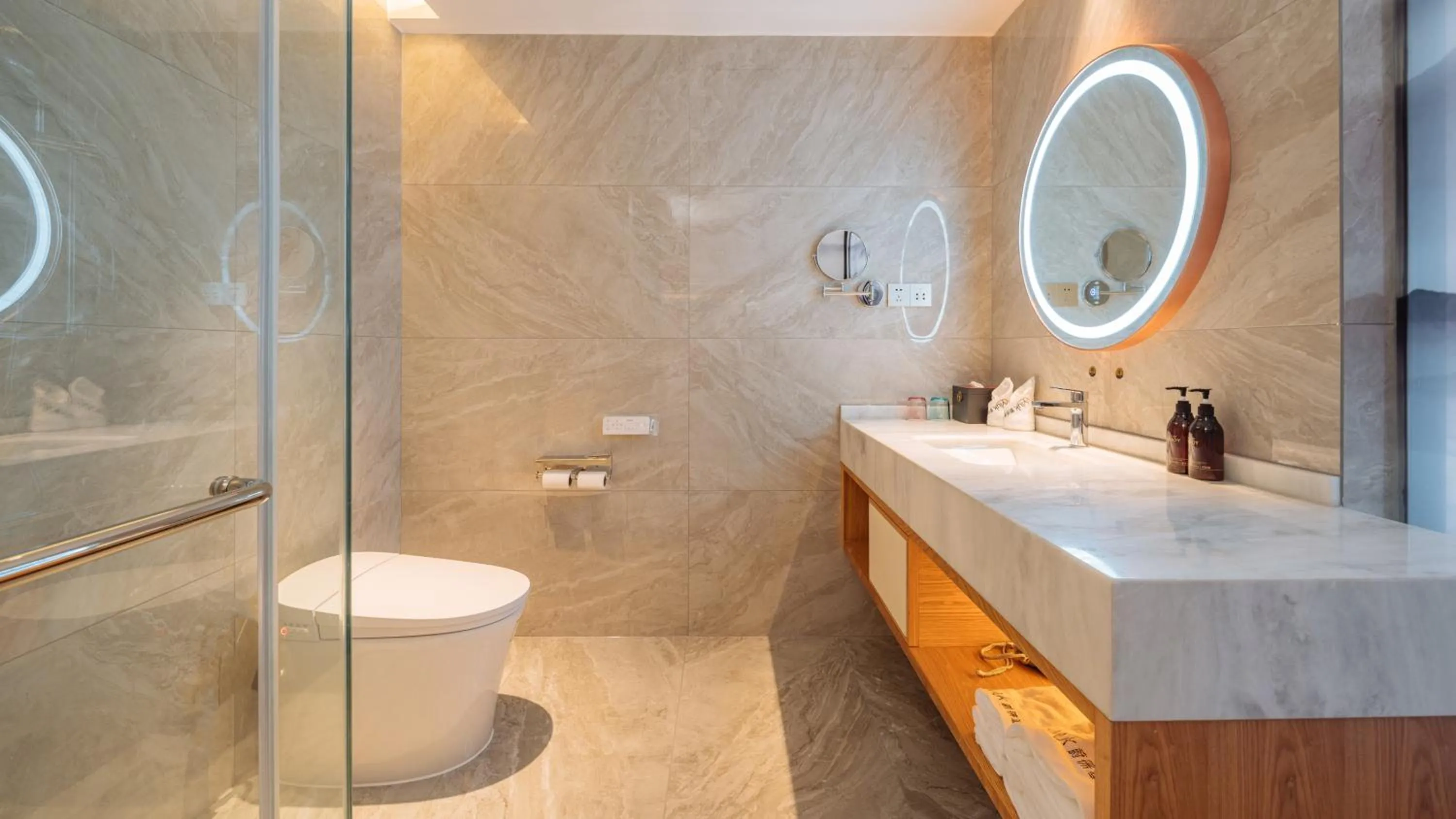 Wellay Hotel Ningbo Jiangbei Olympic Sports Center