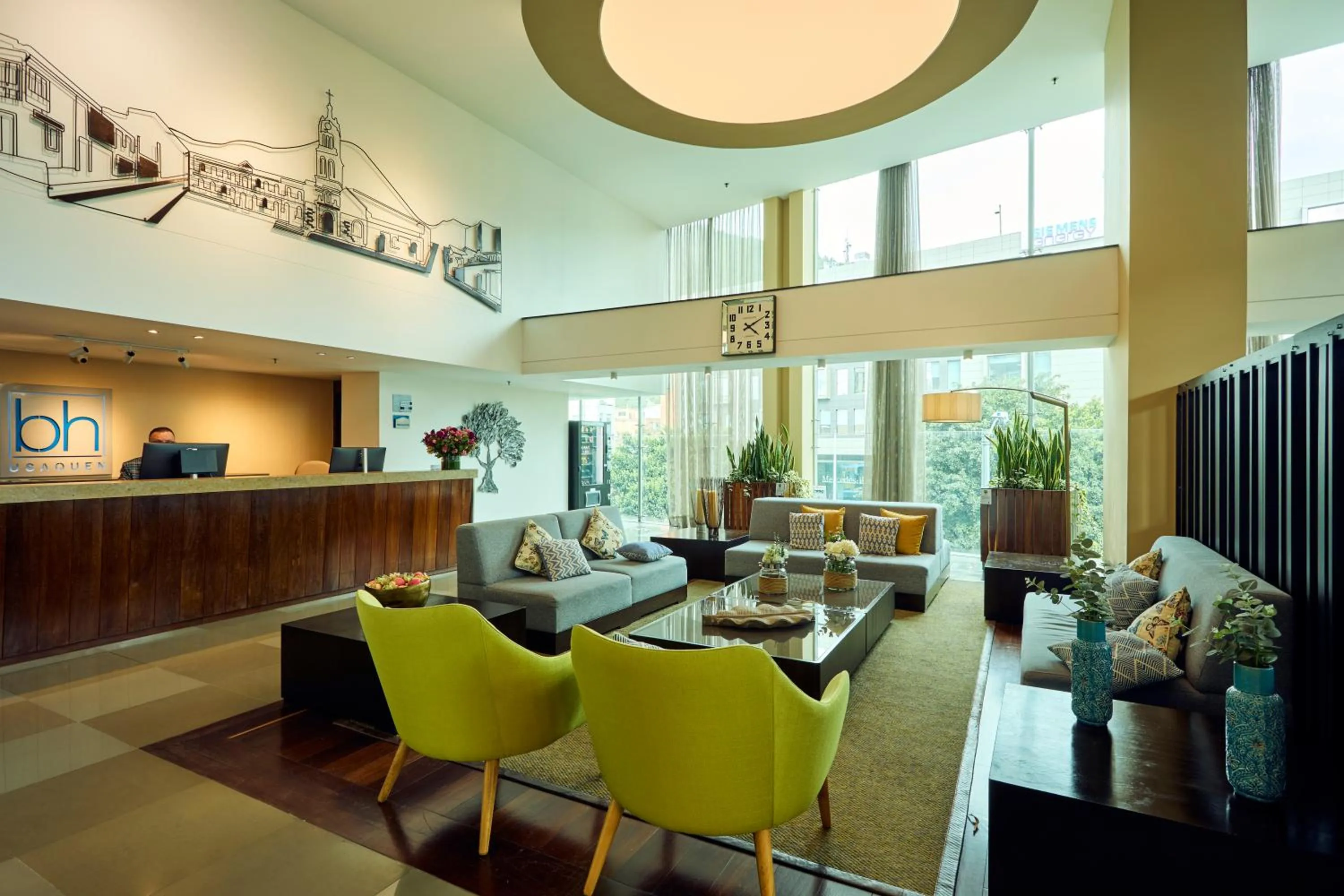 Lobby or reception in Hotel bh Usaquén