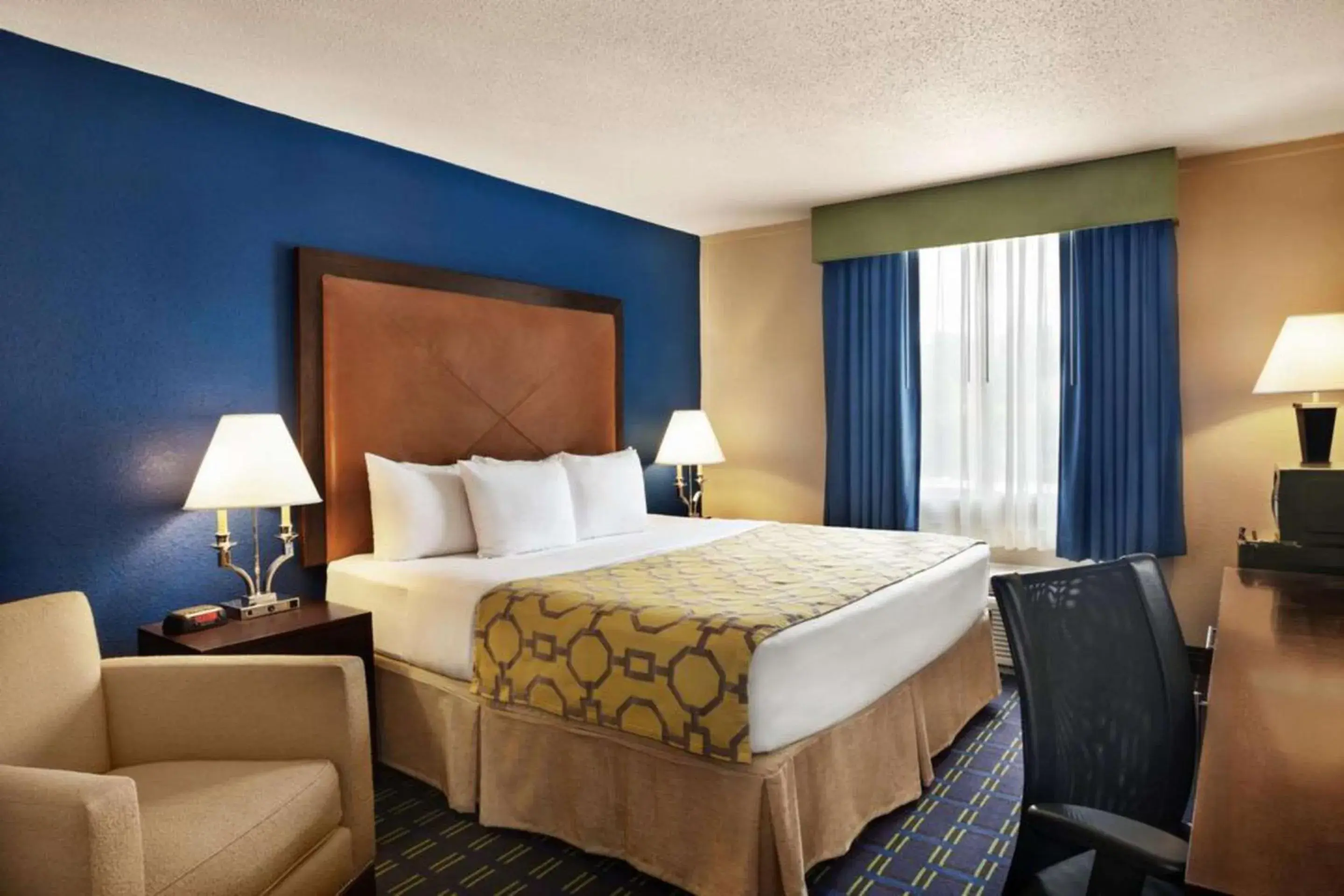 Bedroom, Bed in Express Inn and Suites Bedroom, Bed in Express Inn and Suites