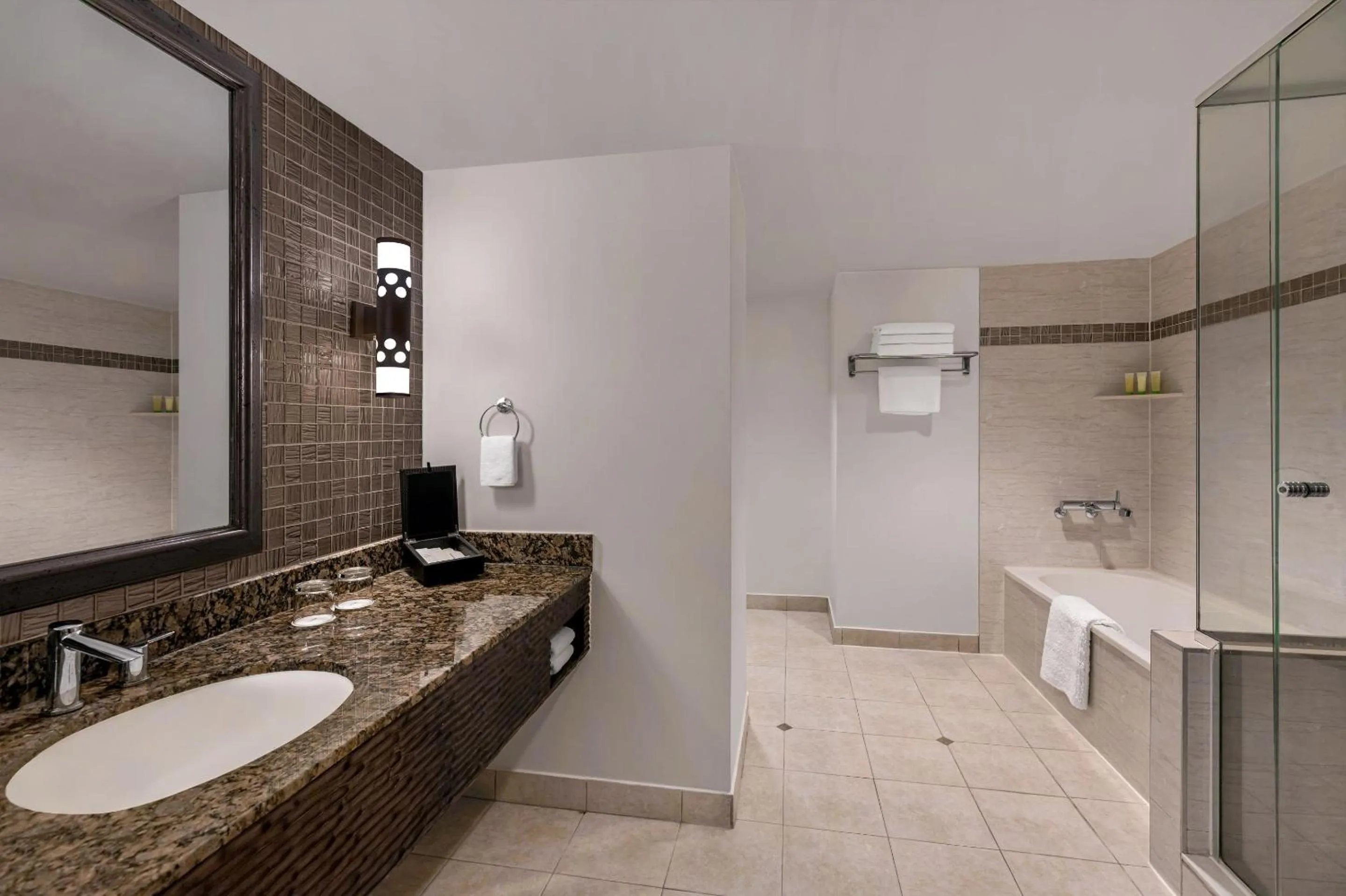 Shower in Dusit Beach Resort Guam