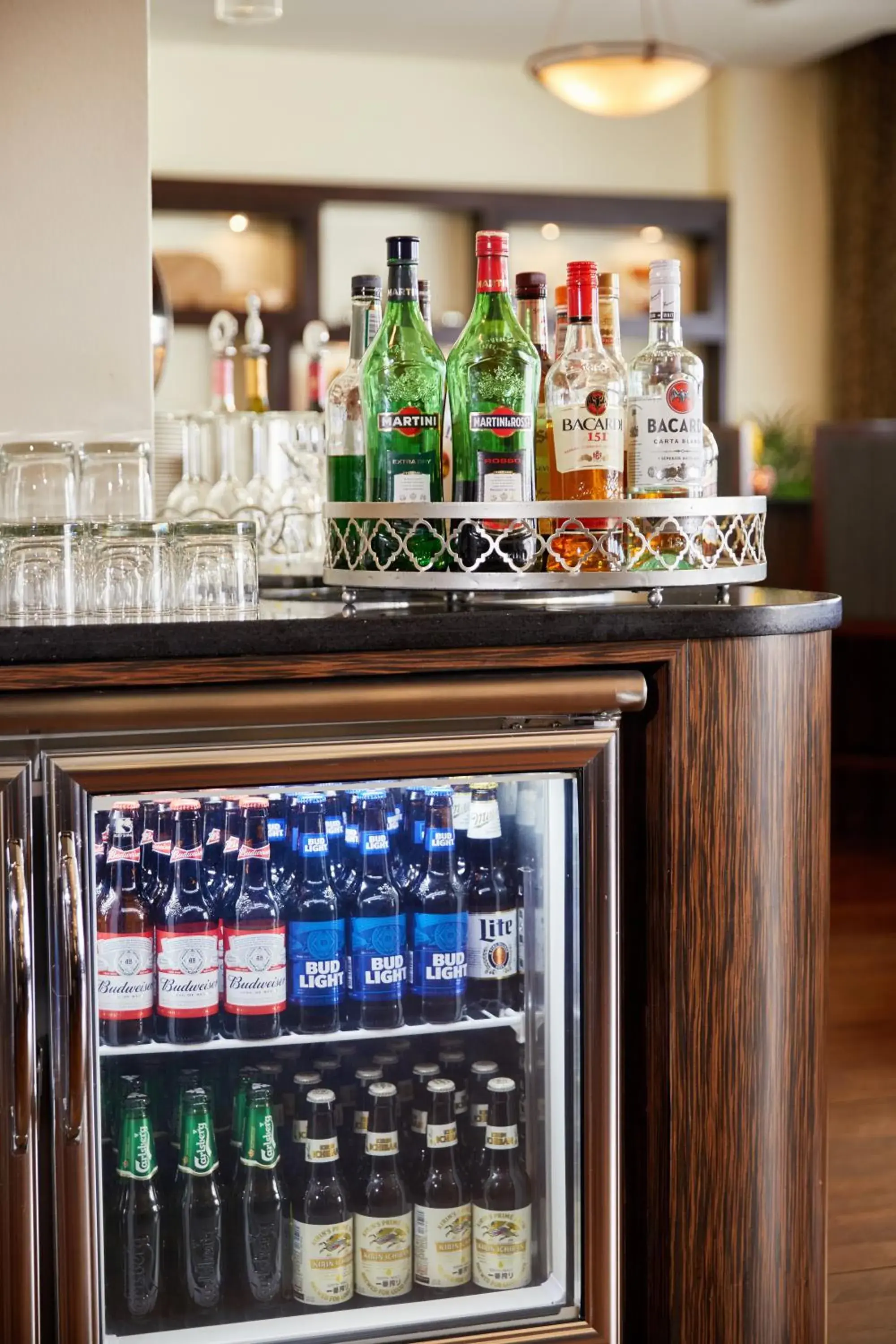Lounge or bar in Dusit Beach Resort Guam Lounge or bar in Dusit Beach Resort Guam