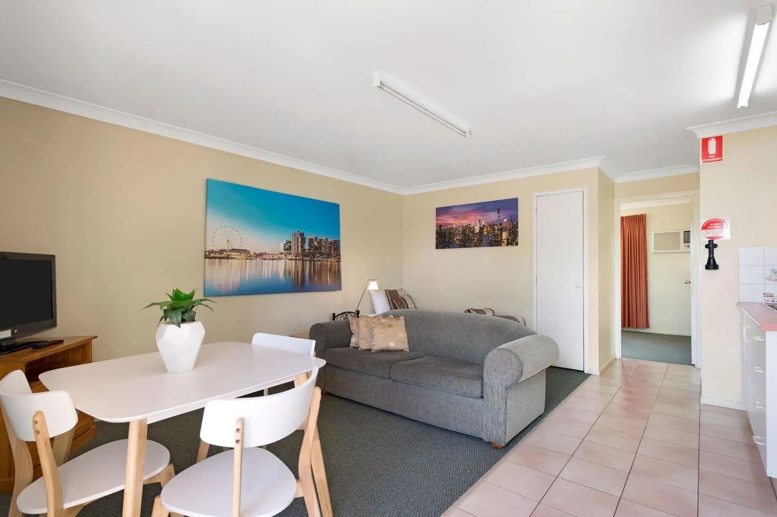 Living room in Clifford Park Motor Inn