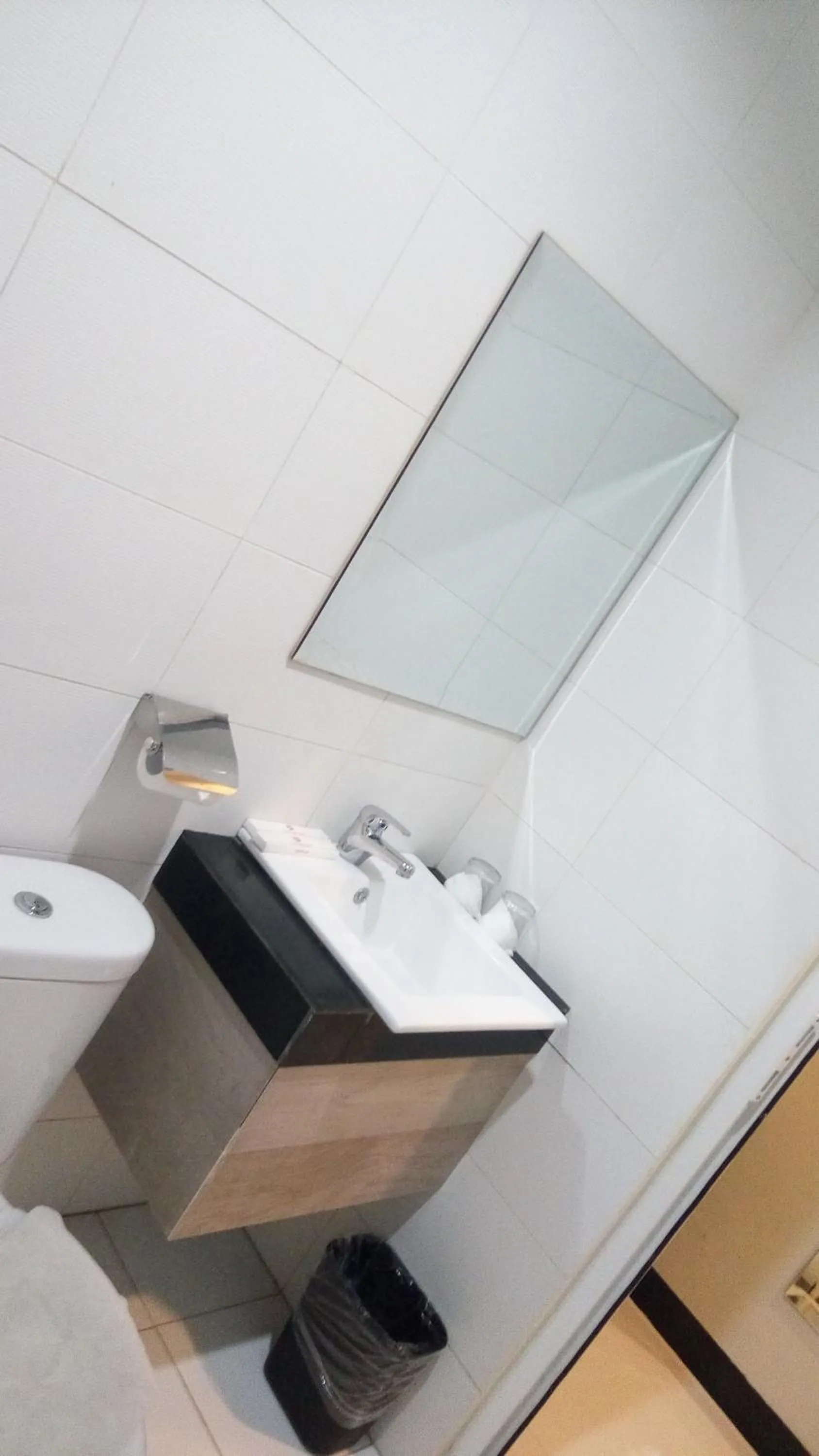 Bathroom in Hotel Candi Indah Akpol Semarang