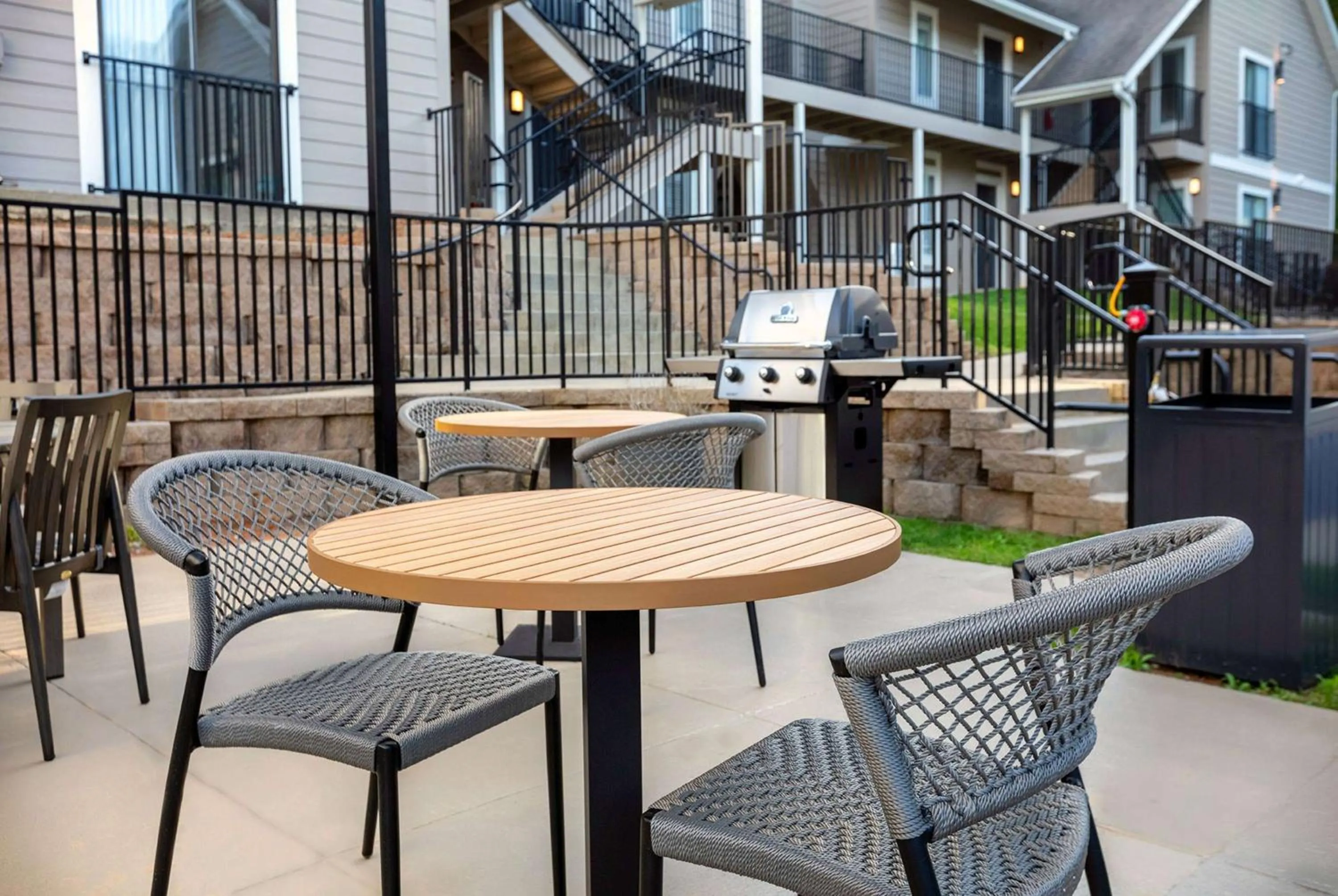 Inner courtyard view in WaterWalk Extended Stay by Wyndham Atlanta Perimeter