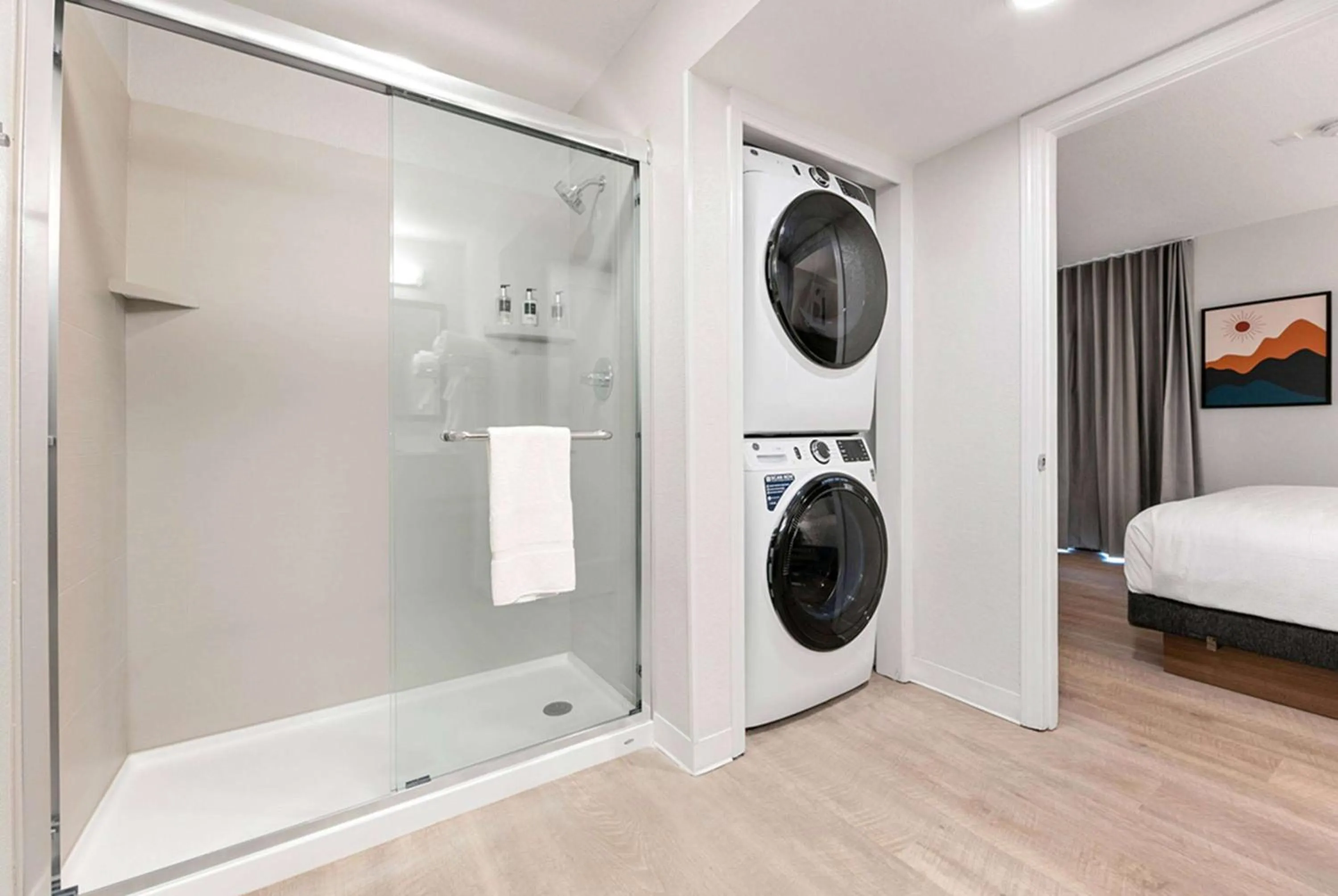 TV and multimedia, Bed in WaterWalk Extended Stay by Wyndham Atlanta Perimeter