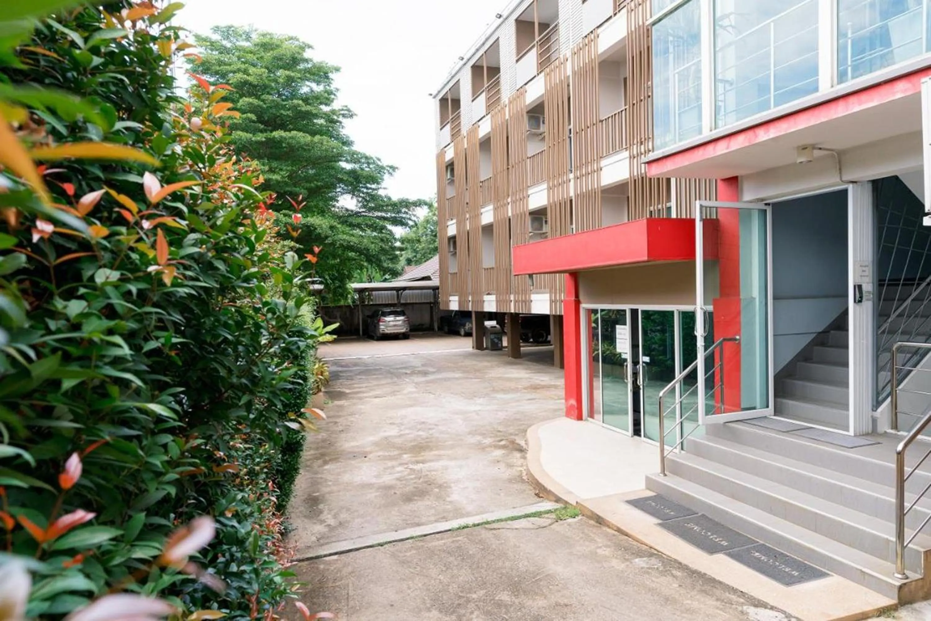Property building in Smile Place Hotel Chiang Rai