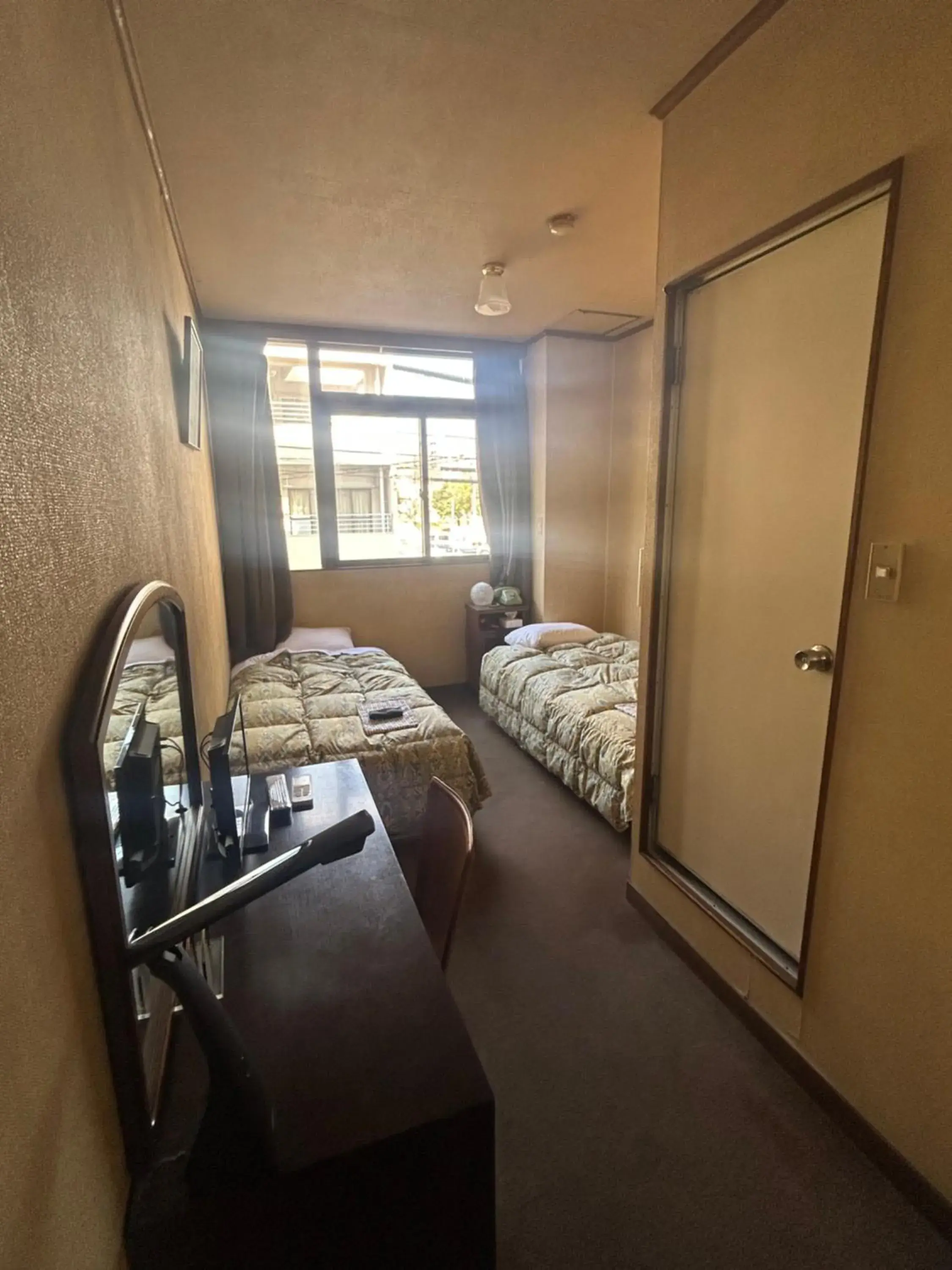 Twin Room with Private Bathroom in Business Hotel Nakayama Twin Room with Private Bathroom in Business Hotel Nakayama